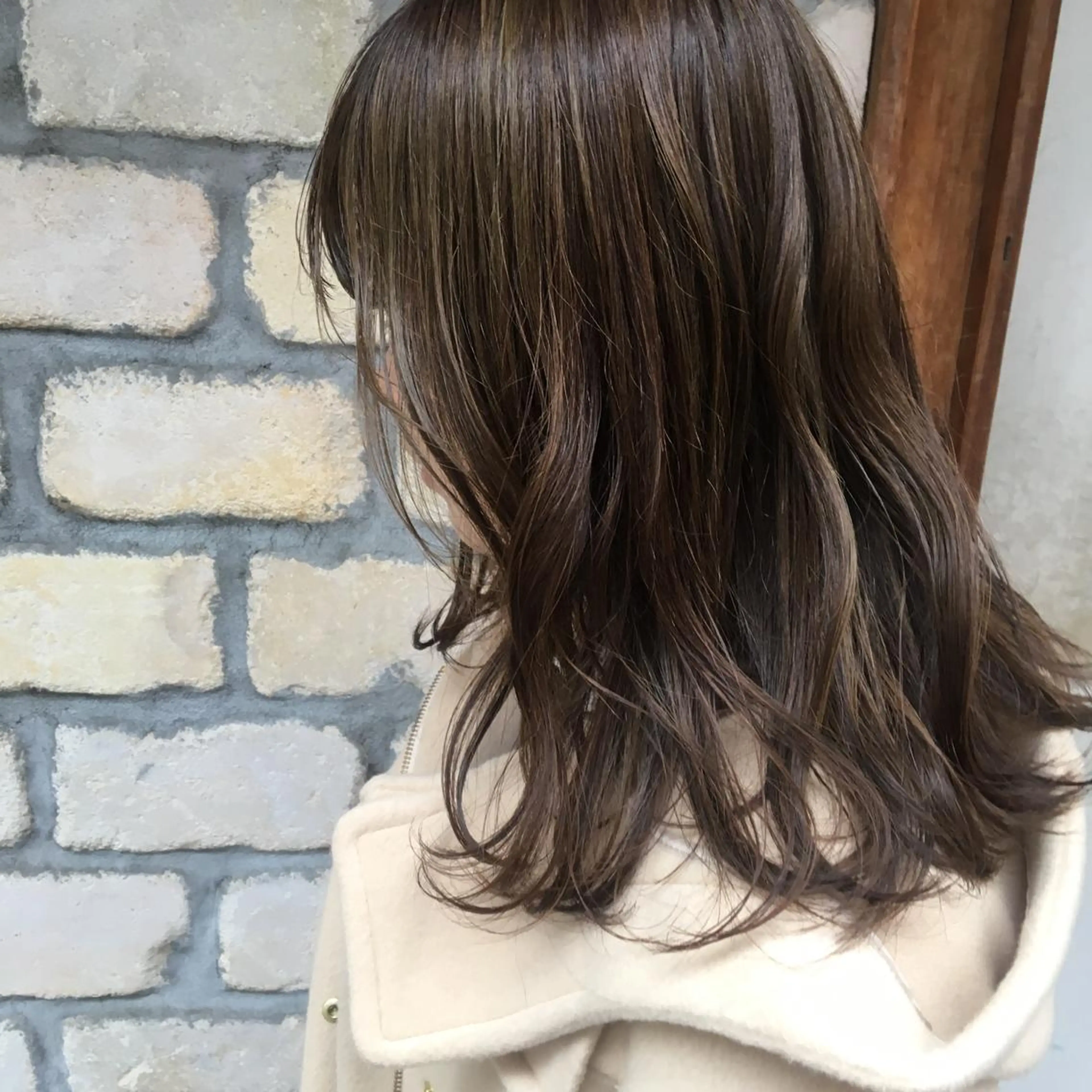 ロング カラー 透明感カラー ハイライトカラー ハイライト emme MIHO♡のヘアスタイル