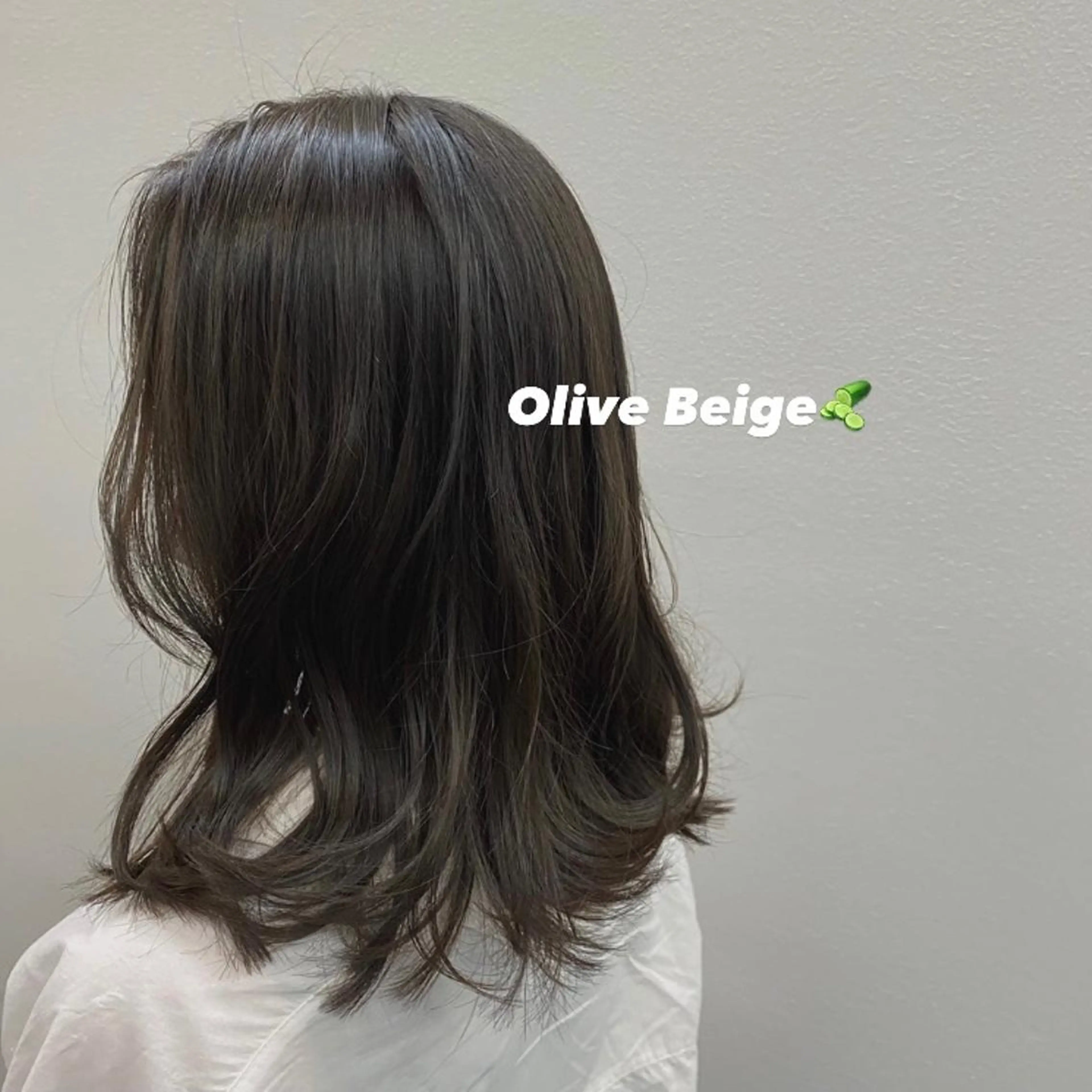 ミディアム カラー BEAUTRIUM青山所属・飯塚 新のヘアスタイル