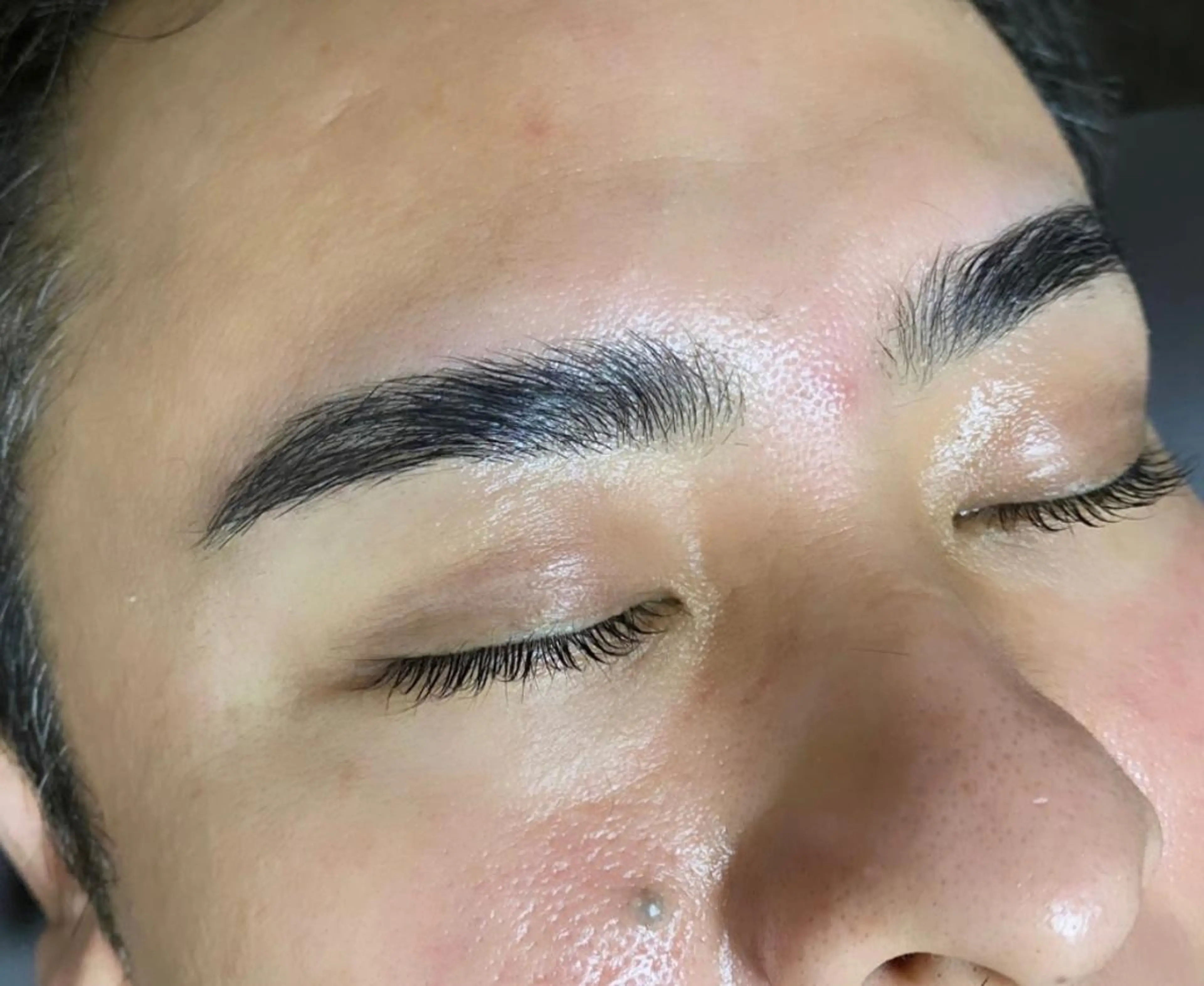 マツエク・マツパ アイブロウ private salon eyes所属・EYES YUNのマツエク・マツパデザイン