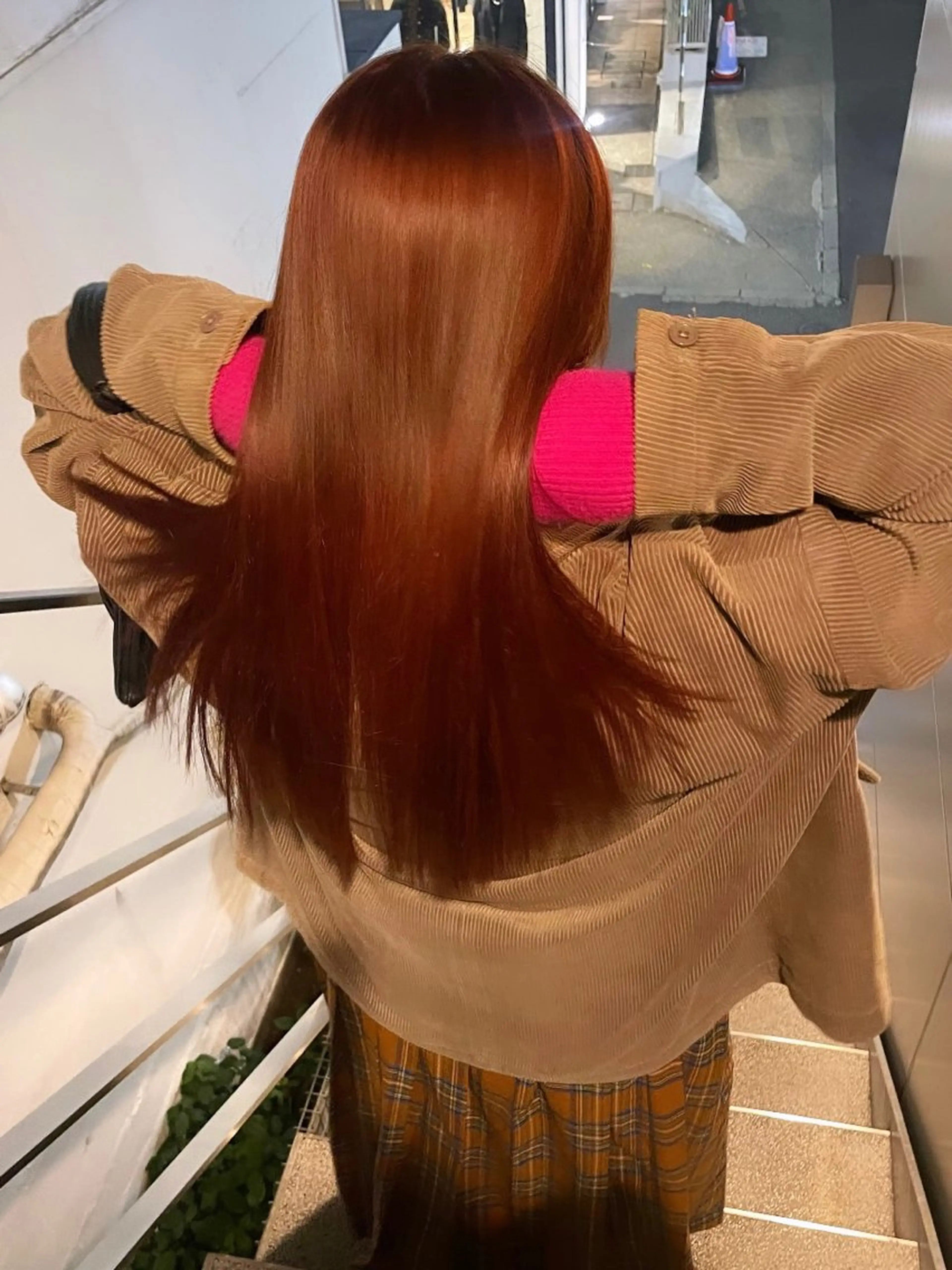 ロング カラー ブラウンカラー オレンジ オレンジブラウン ヘアカラー トリートメント 若月 あやかのヘアスタイル