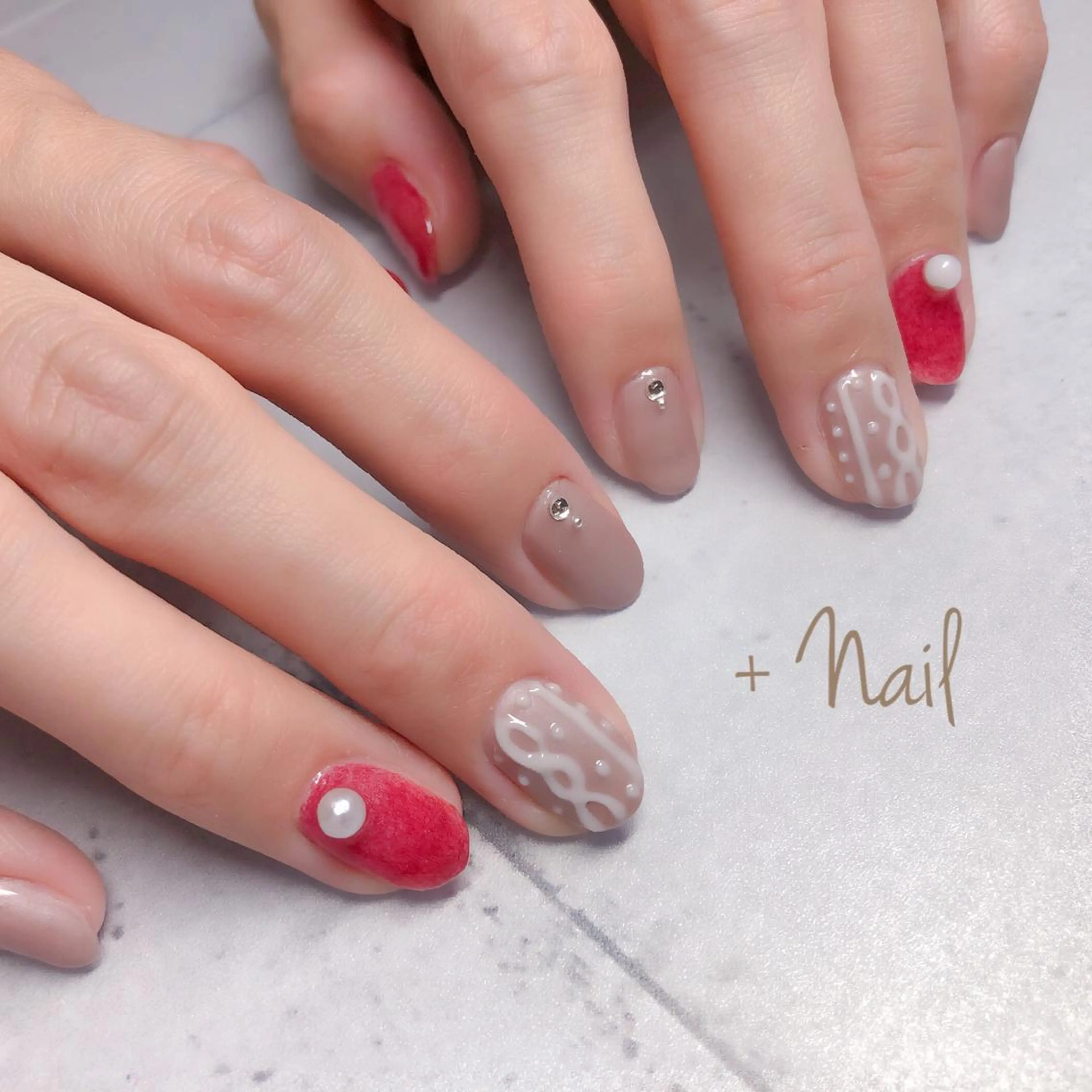 ネイル Aim* 深爪・自爪育成専門店のネイルデザイン