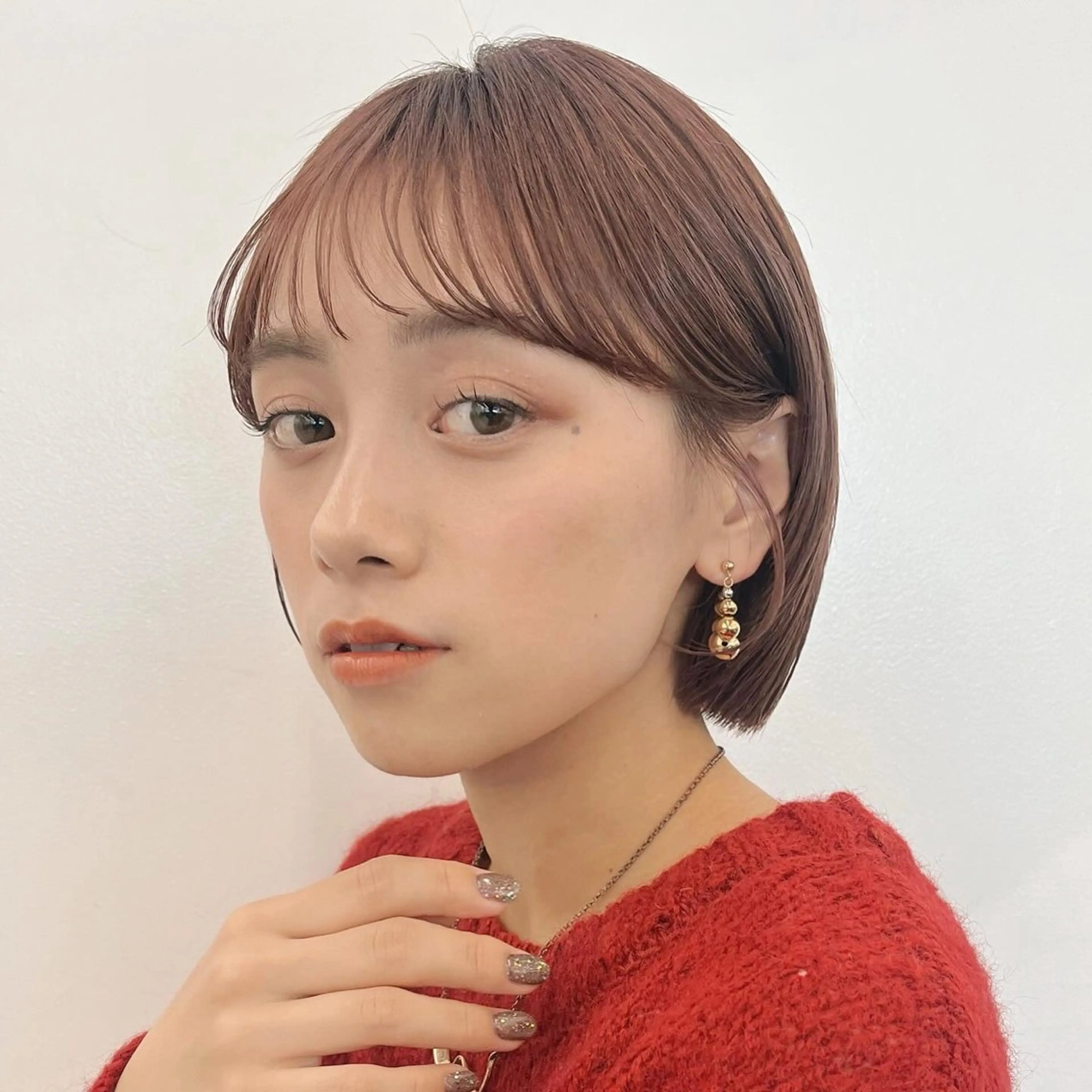 ショート カラー ベージュカラー ブリーチ ピンクカラー ピンクベージュ ボブ カット ヘアカラー トリートメント 🌱ボブ/レイヤー/ ベージュ/あやみ✨のヘアスタイル