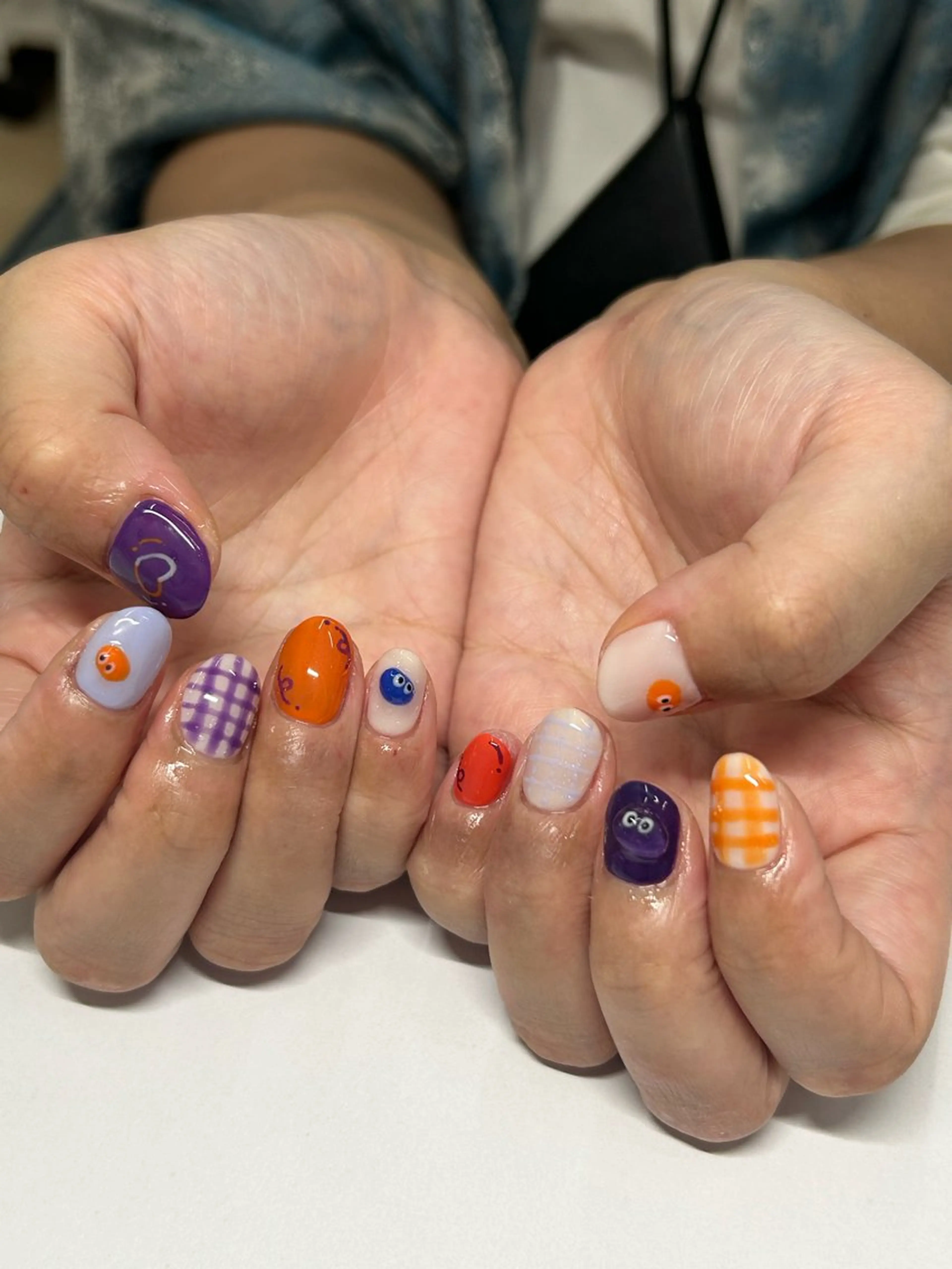 ネイル ハンドネイル プライベートネイルサロンone nail所属・one nail 【カラフル/個性派】のネイルデザイン