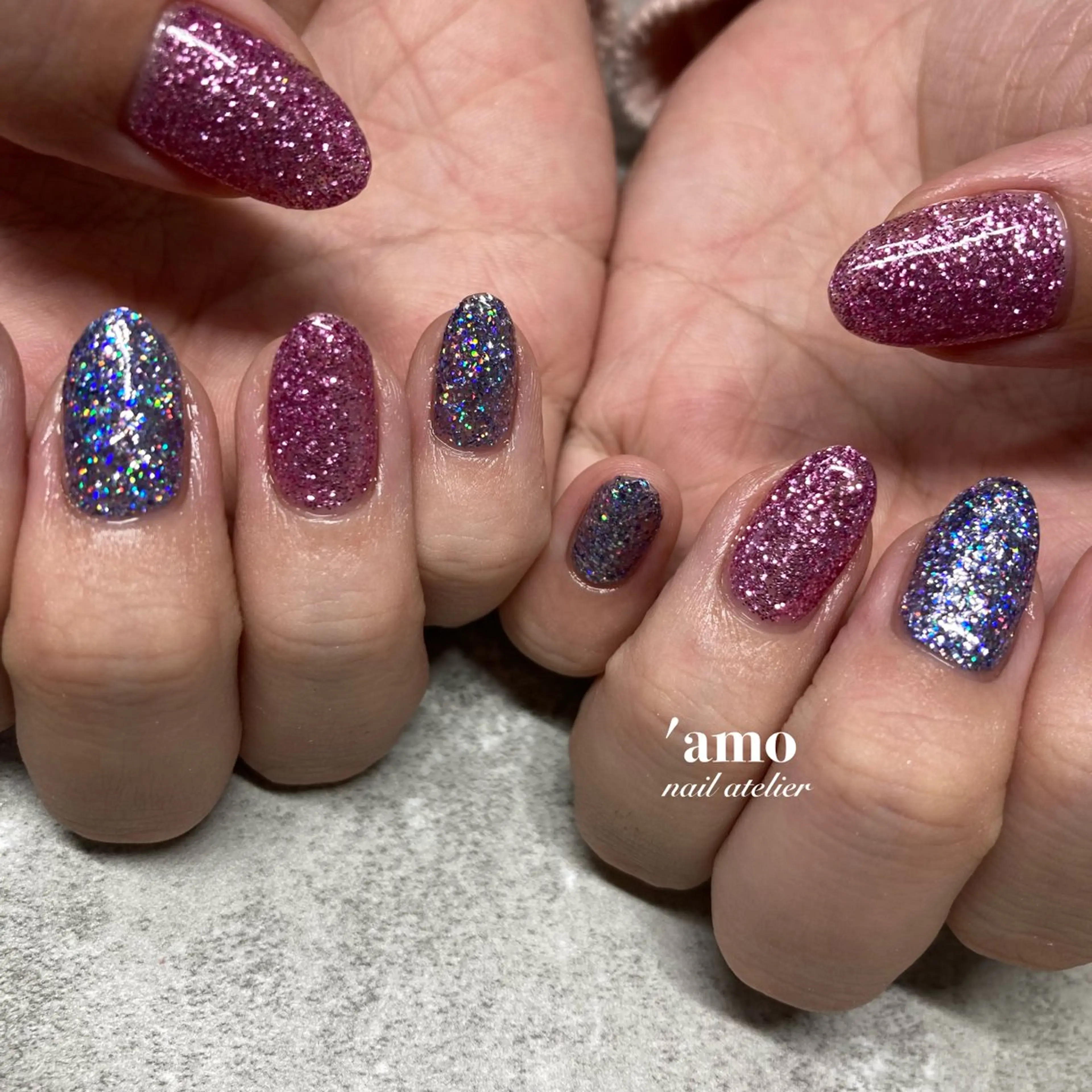 ネイル フットネイル ジェルネイル ラメ(グリッター) ニュアンスネイル パラジェル 'amo nail atelierのネイルデザイン