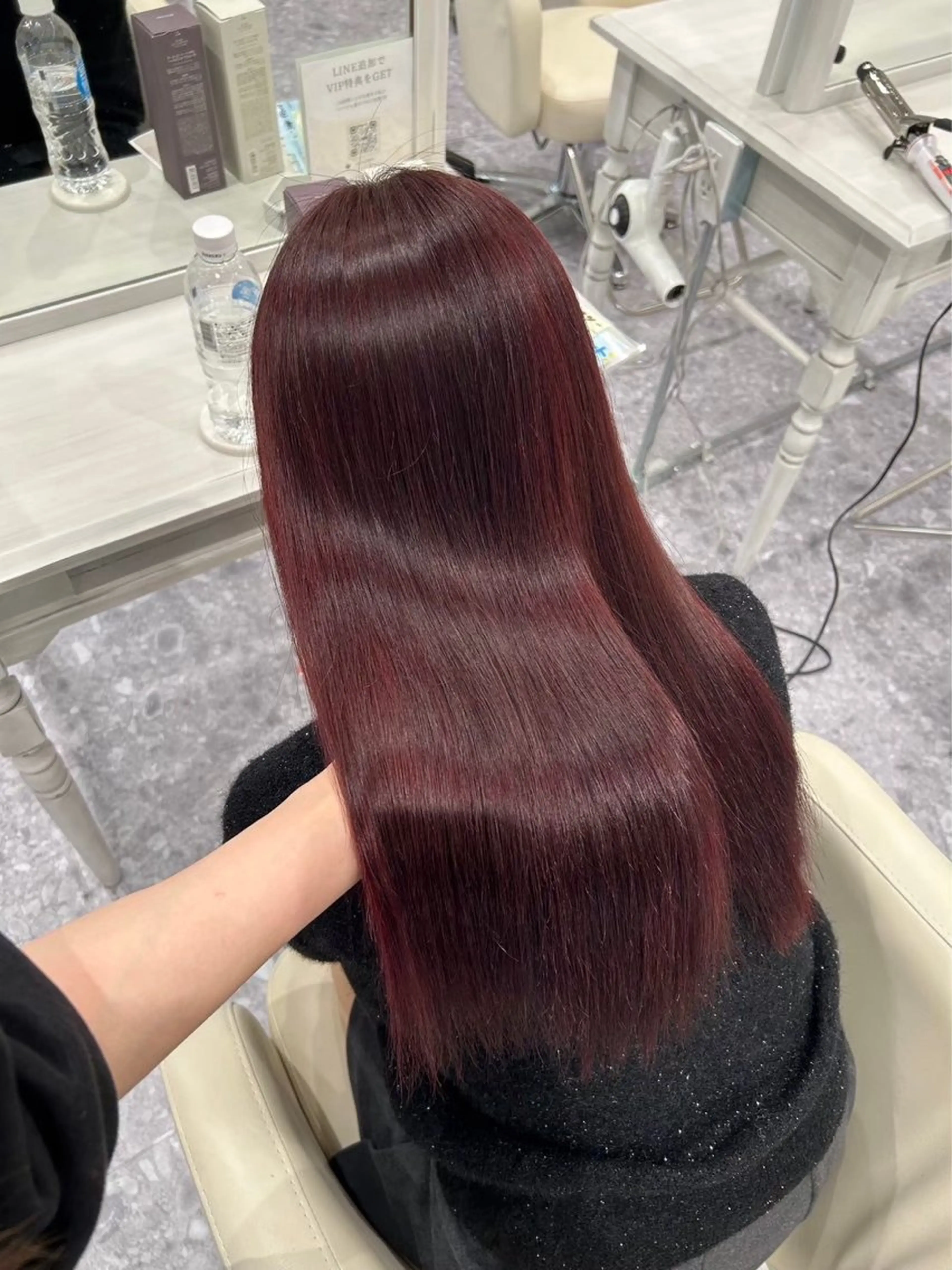 ロング カラー 武田 葵のヘアスタイル
