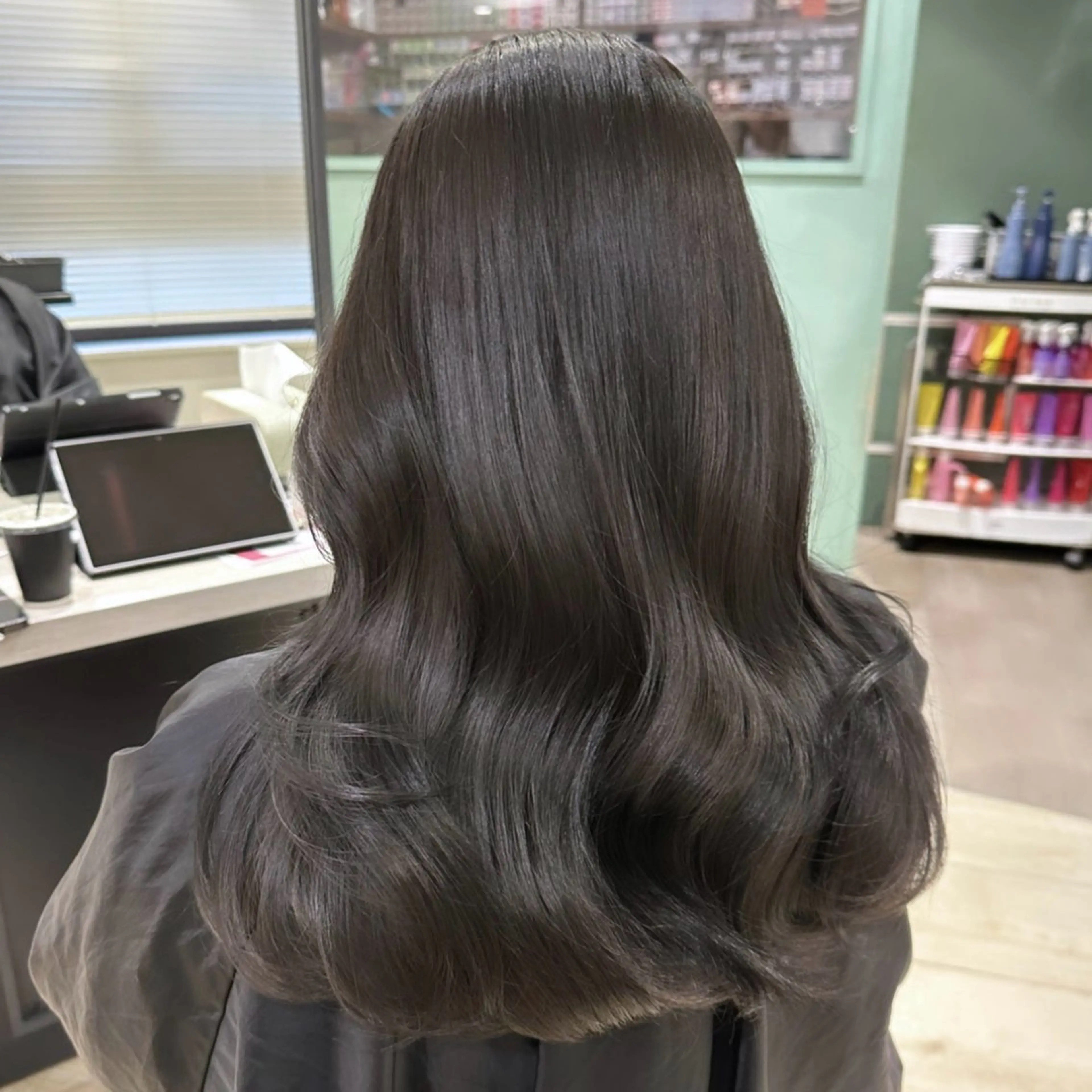 ロング カラー グレージュ オリーブグレージュ オリーブグレー 髪質改善 カット ヘアカラー トリートメント 💎銀座/レイヤー/ AYAKI💎のヘアスタイル