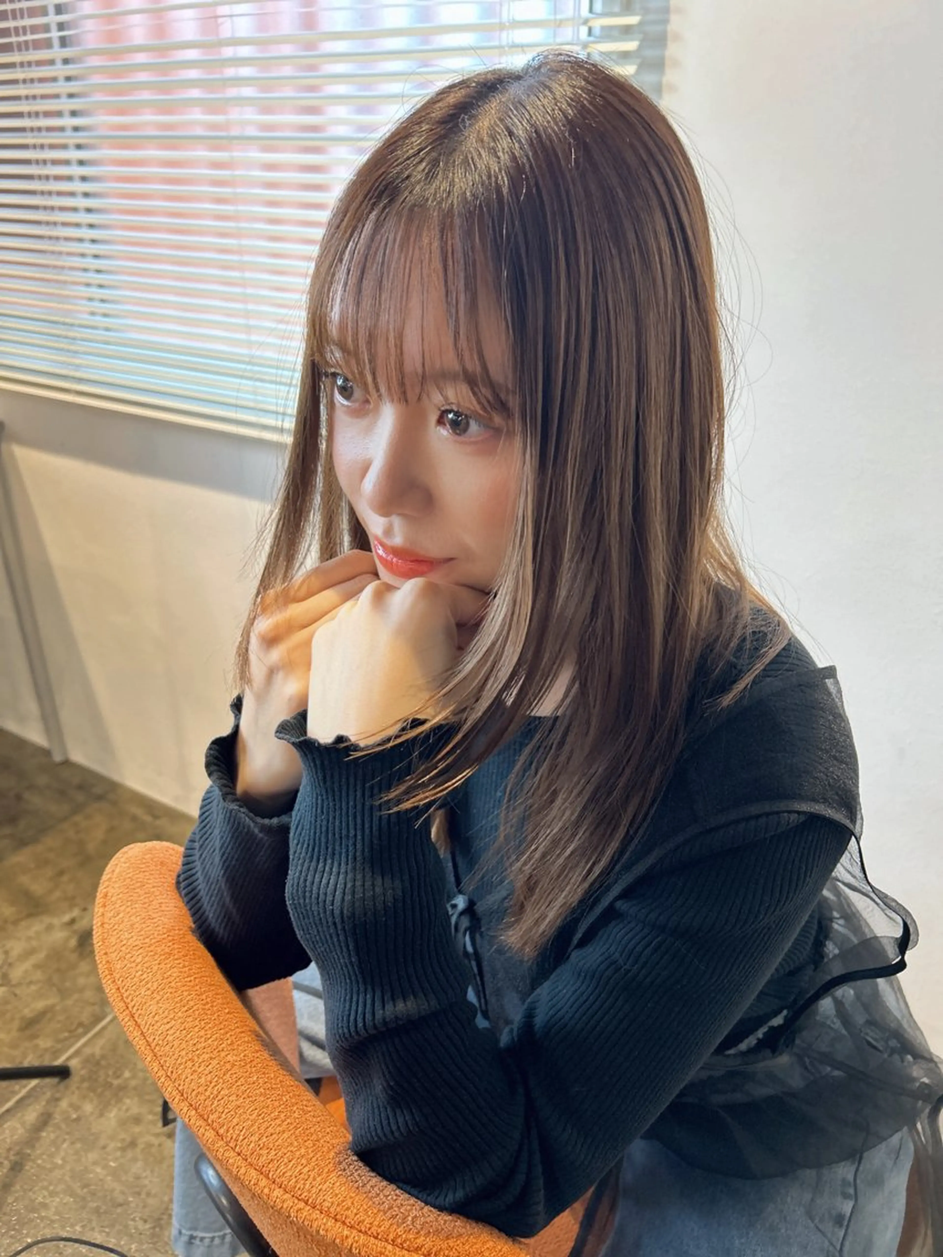 セミロング 透明感カラー 暖色shihoのヘアスタイル