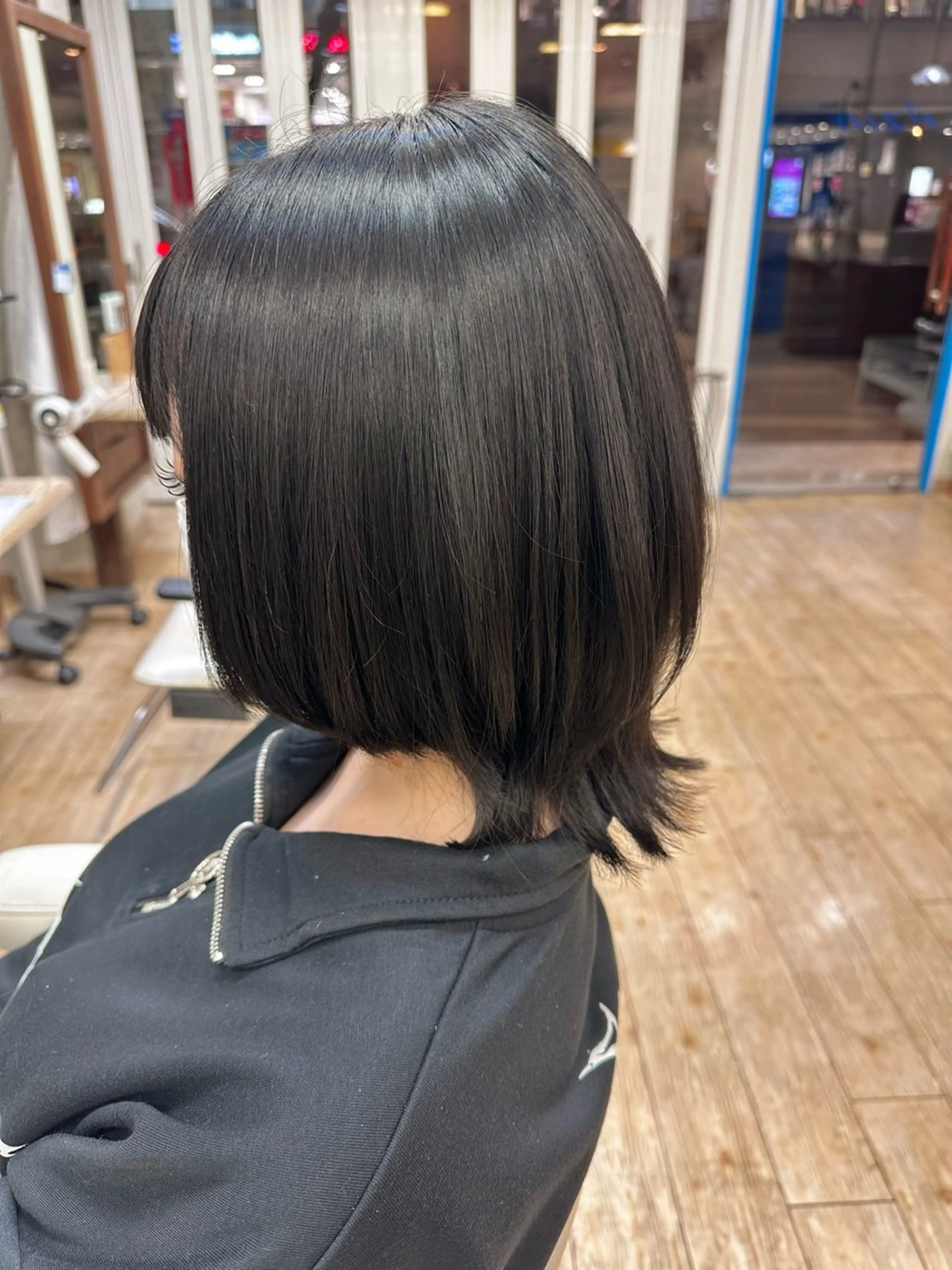 ショート ウルフカット カット トリートメント 阿部 美咲のヘアスタイル
