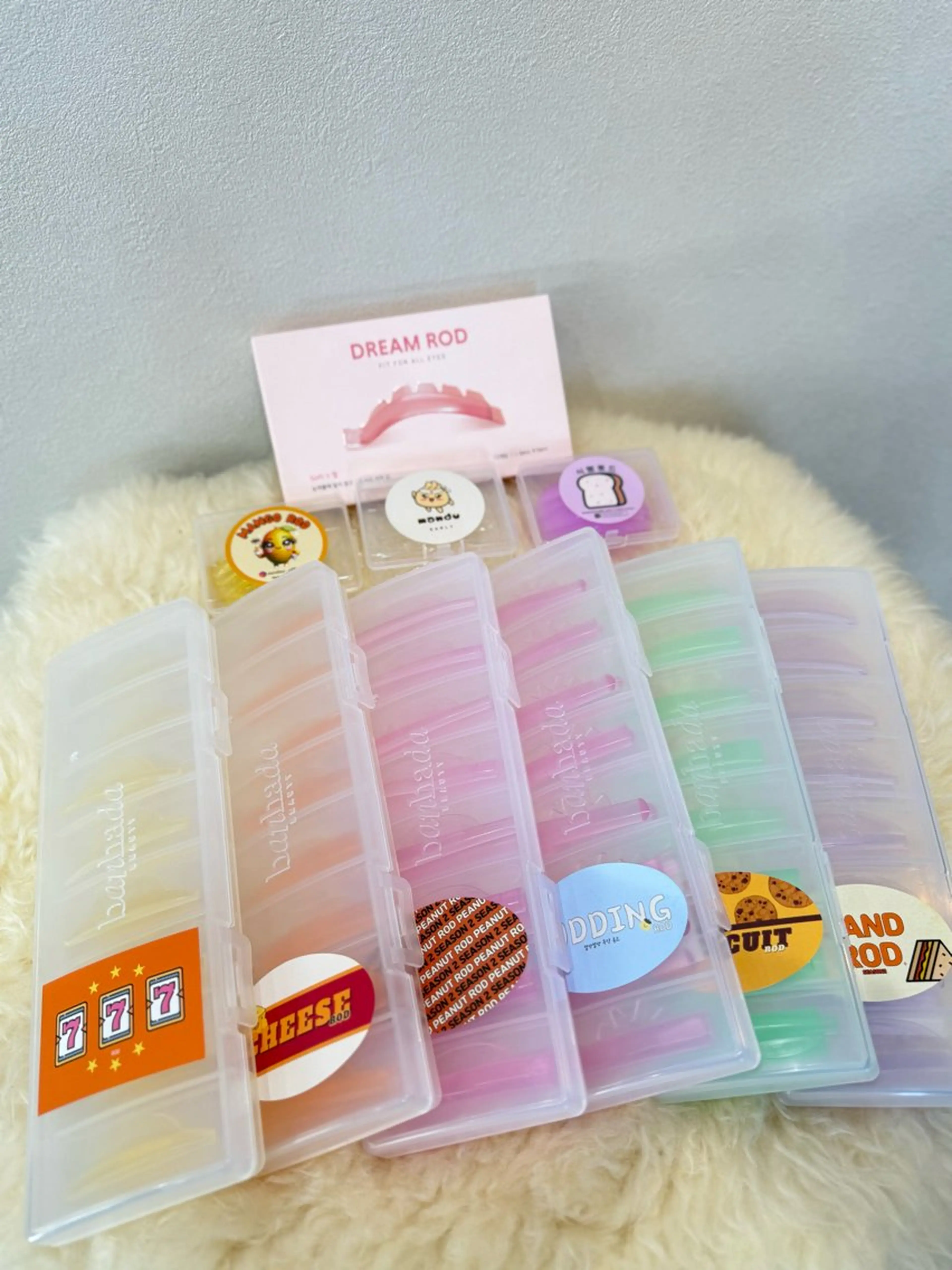 マツエク・マツパ 韓国風マツエク Twin Eight ネイル&まつ毛和泉市のマツエク・マツパデザイン