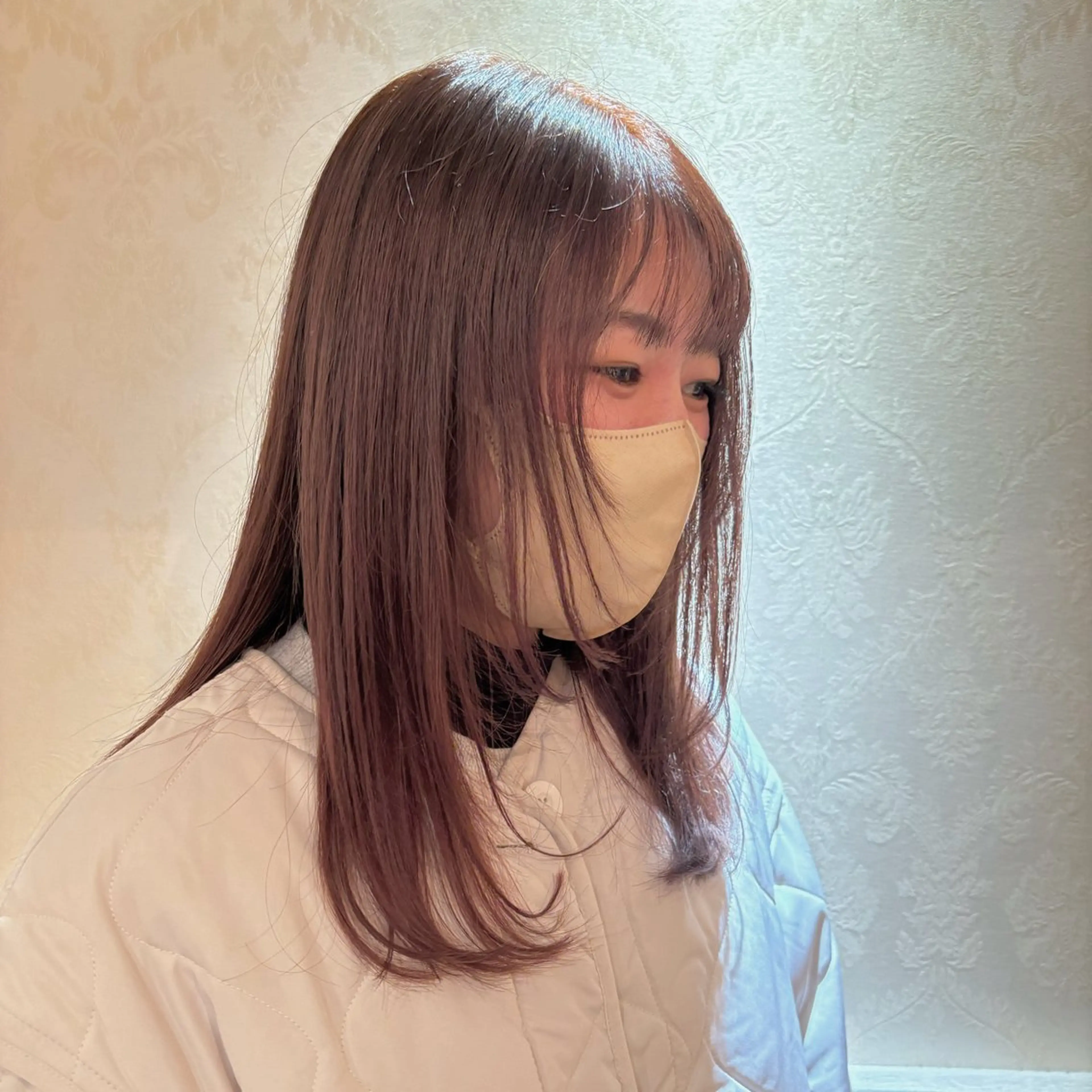 ミディアム カラー レイヤーカット 髪質改善カラー ベージュ🤎YUMEのヘアスタイル