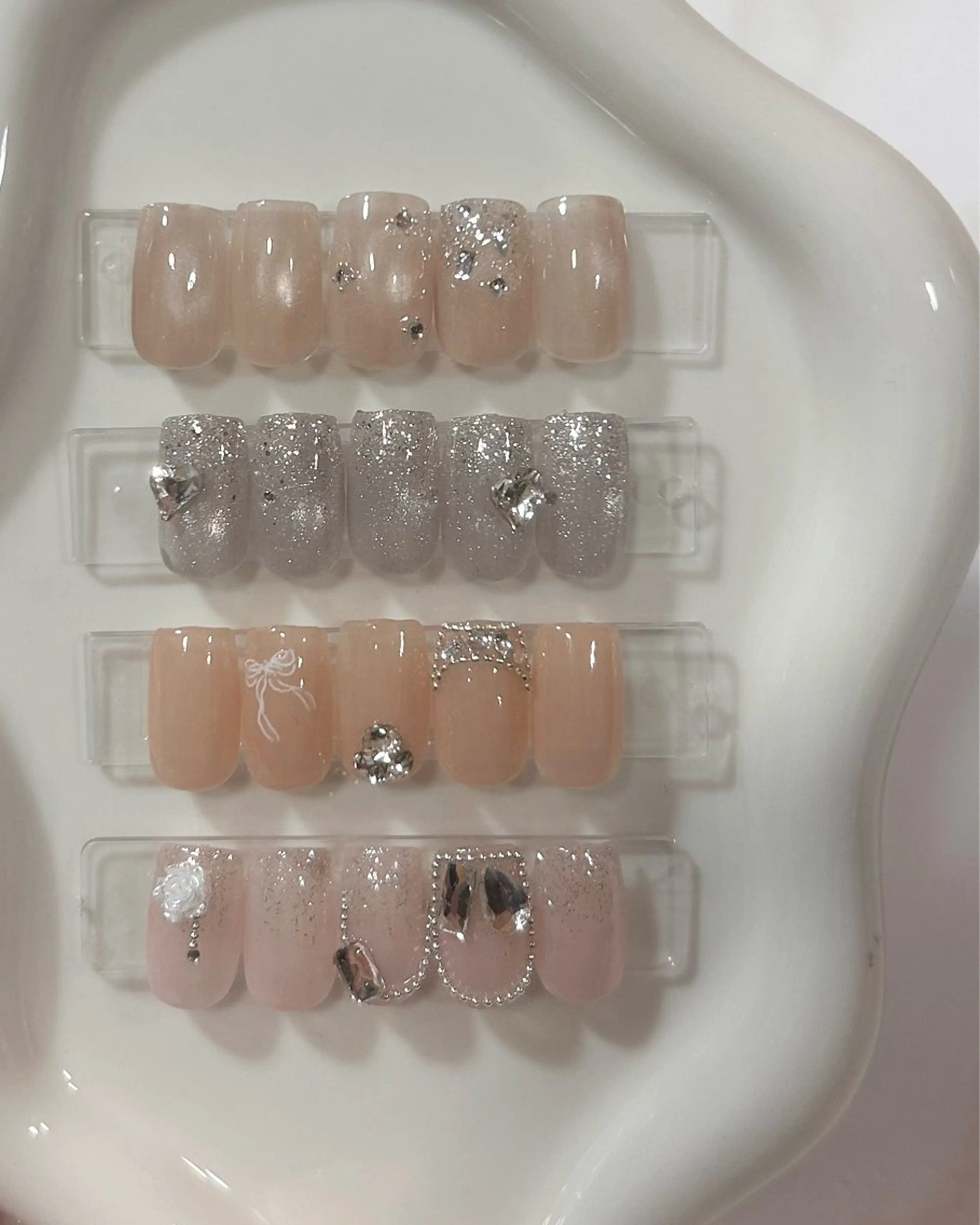 【hand】10月定額デザイン🎀¥8000の写真