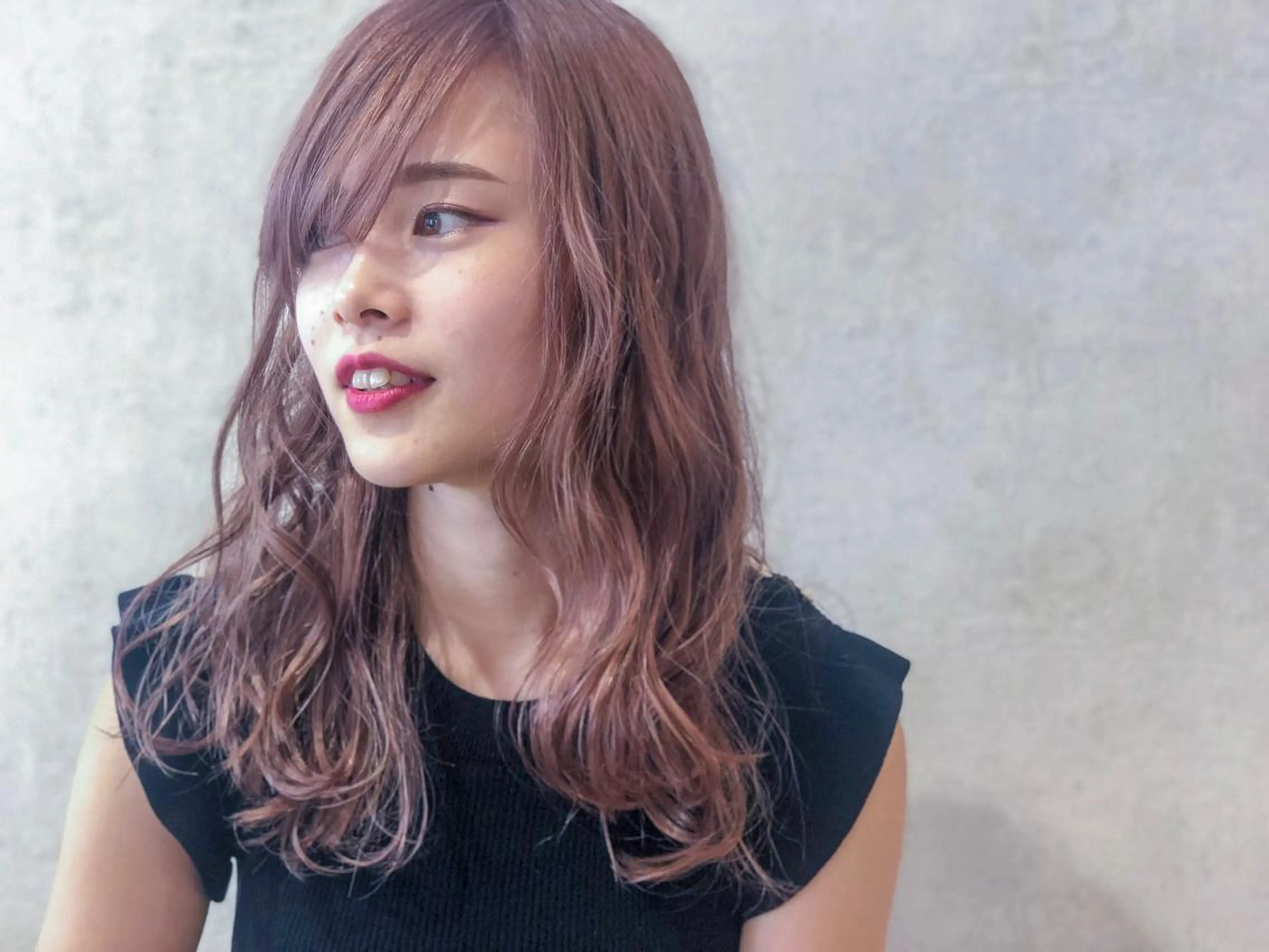 セミロング カラー ✴︎ヒラガカナ✴︎ ECLAT HAIRのヘアスタイル