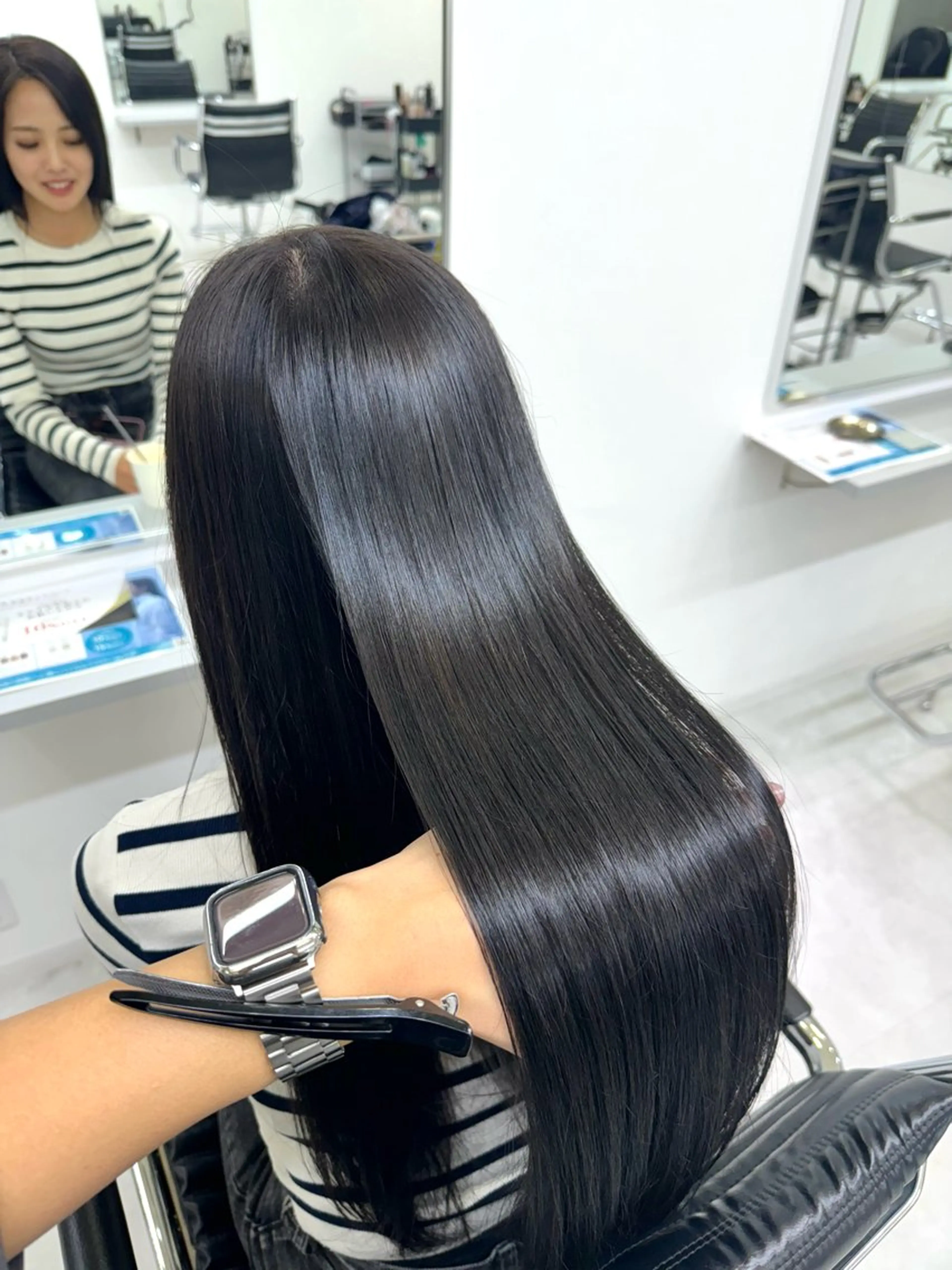ロング カラー アッシュ アッシュグレー 透明感カラー 艶髪✨/心斎橋美容室 /藤田勇也のヘアスタイル