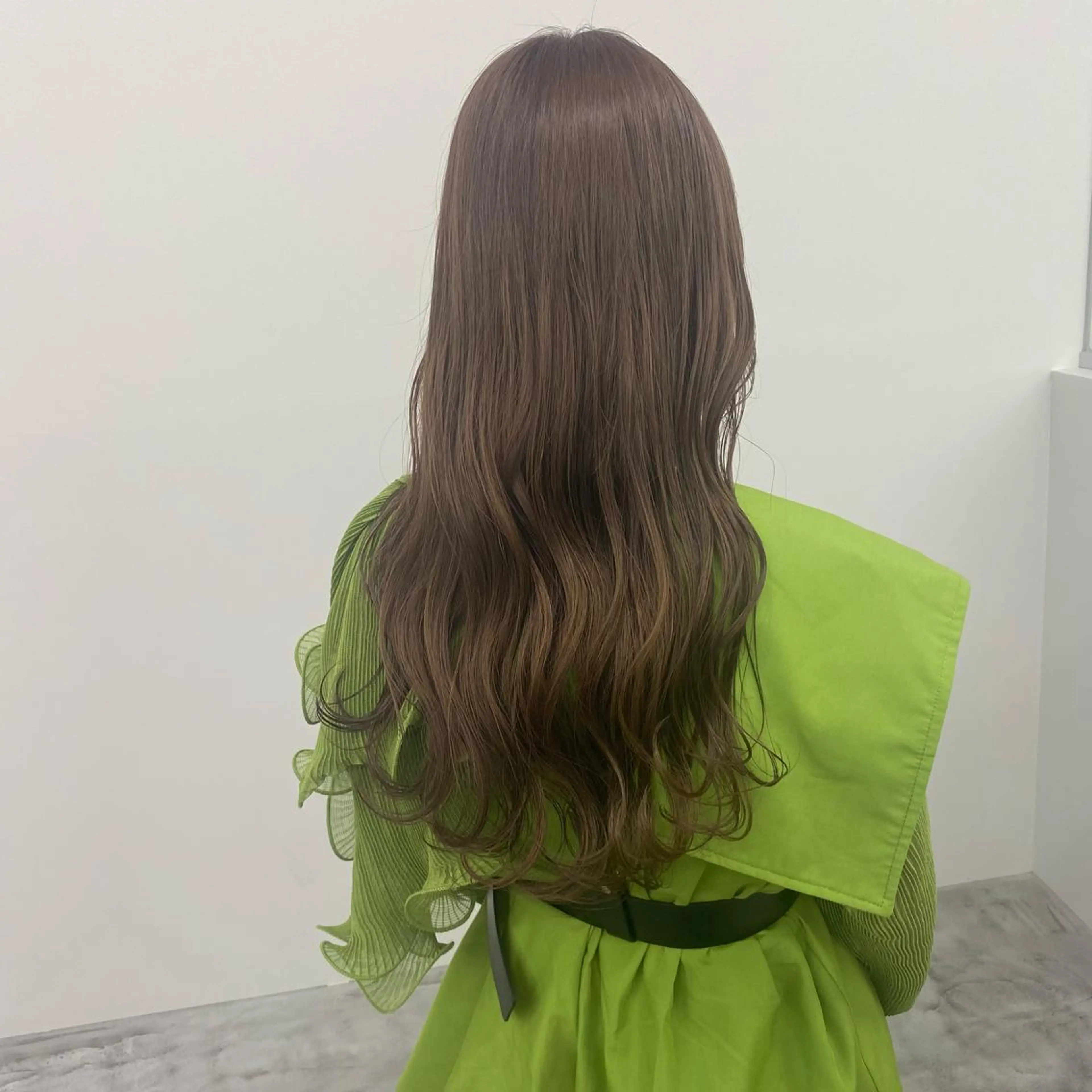 ロング カラー ヘアカラー トリートメント HANA ROCCO3rdのヘアスタイル