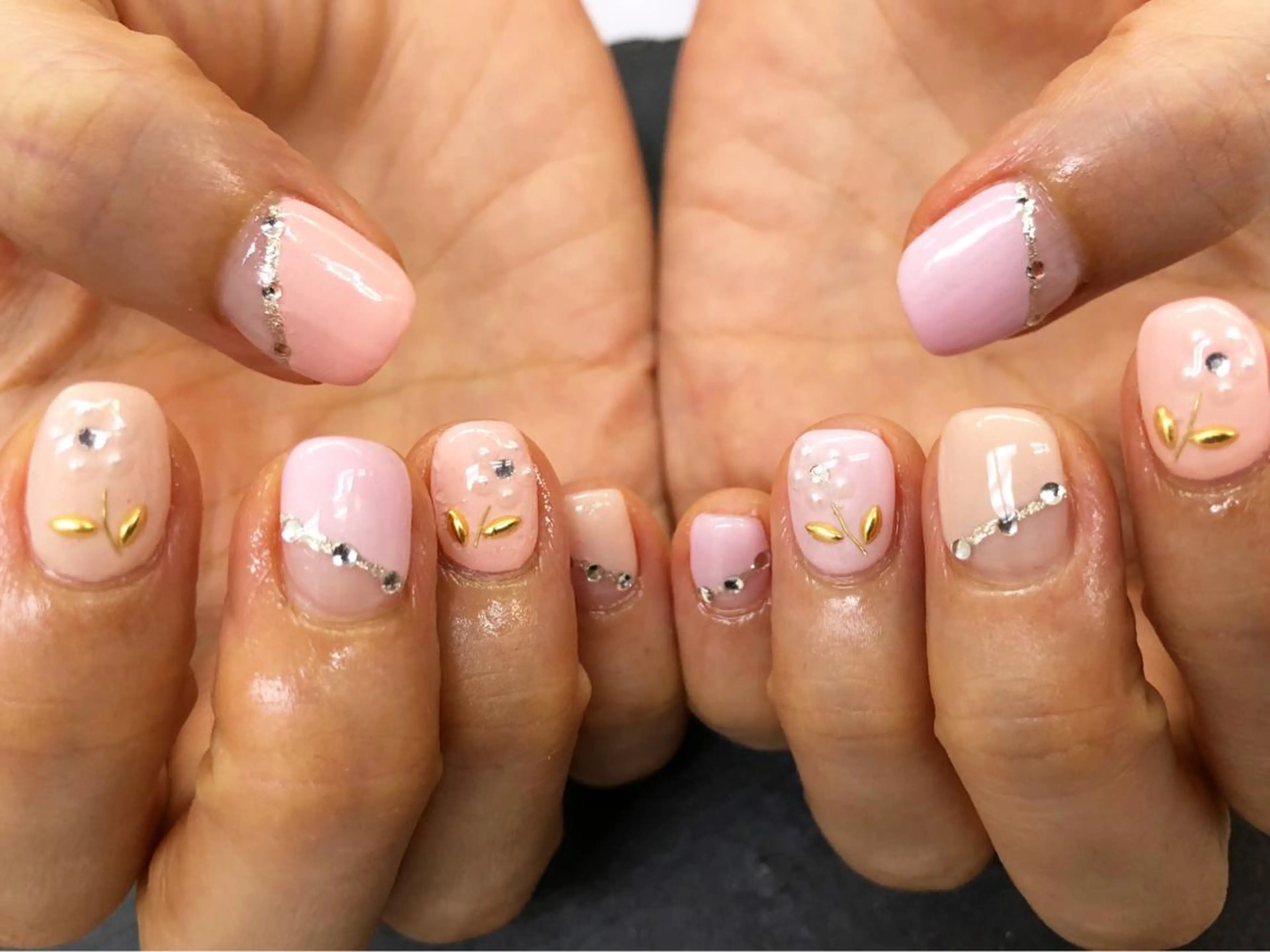 ネイル フラワーネイル ピンク esNail&eye イーズネイル＆アイのネイルデザイン