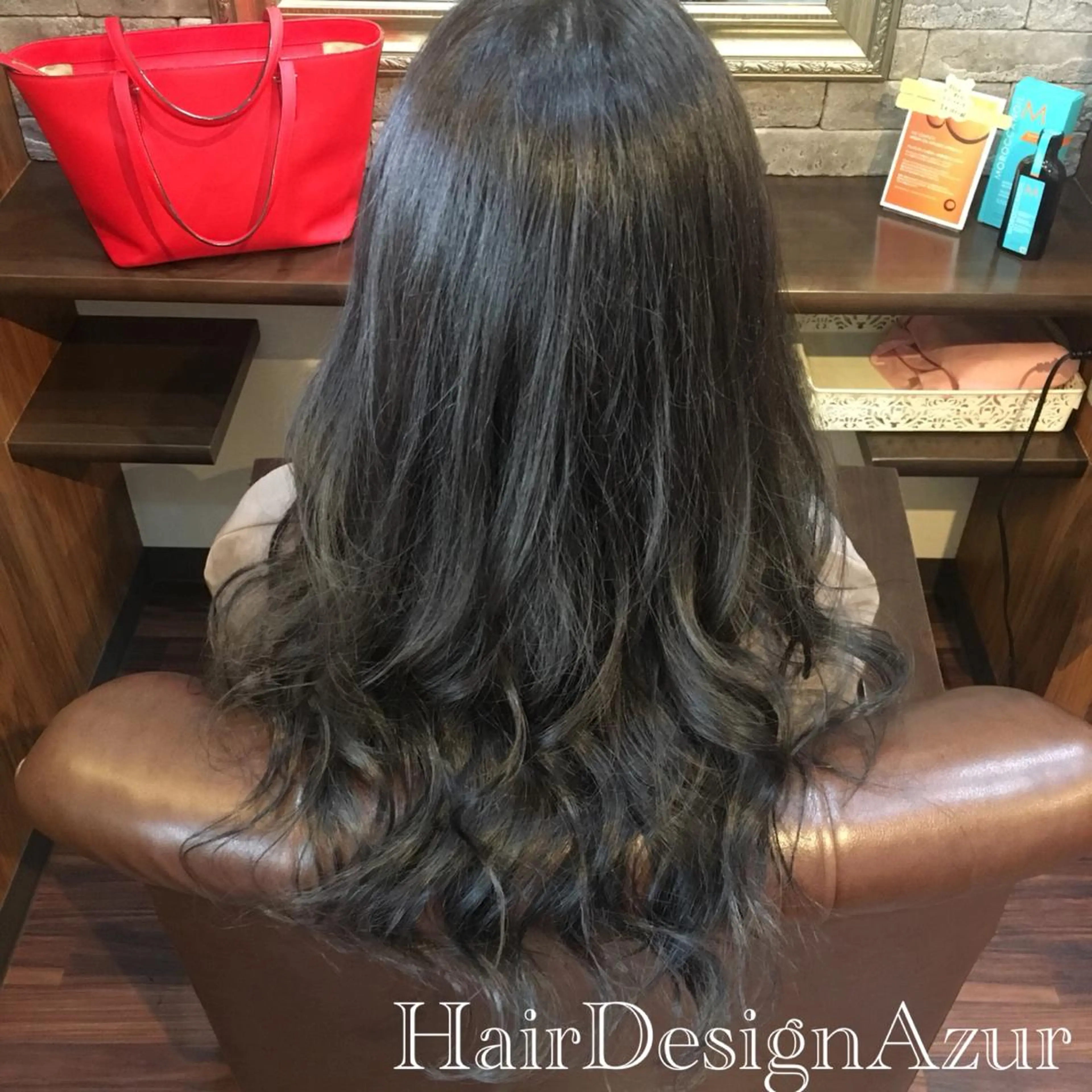 ロング カラー HairDesign Azurのヘアスタイル