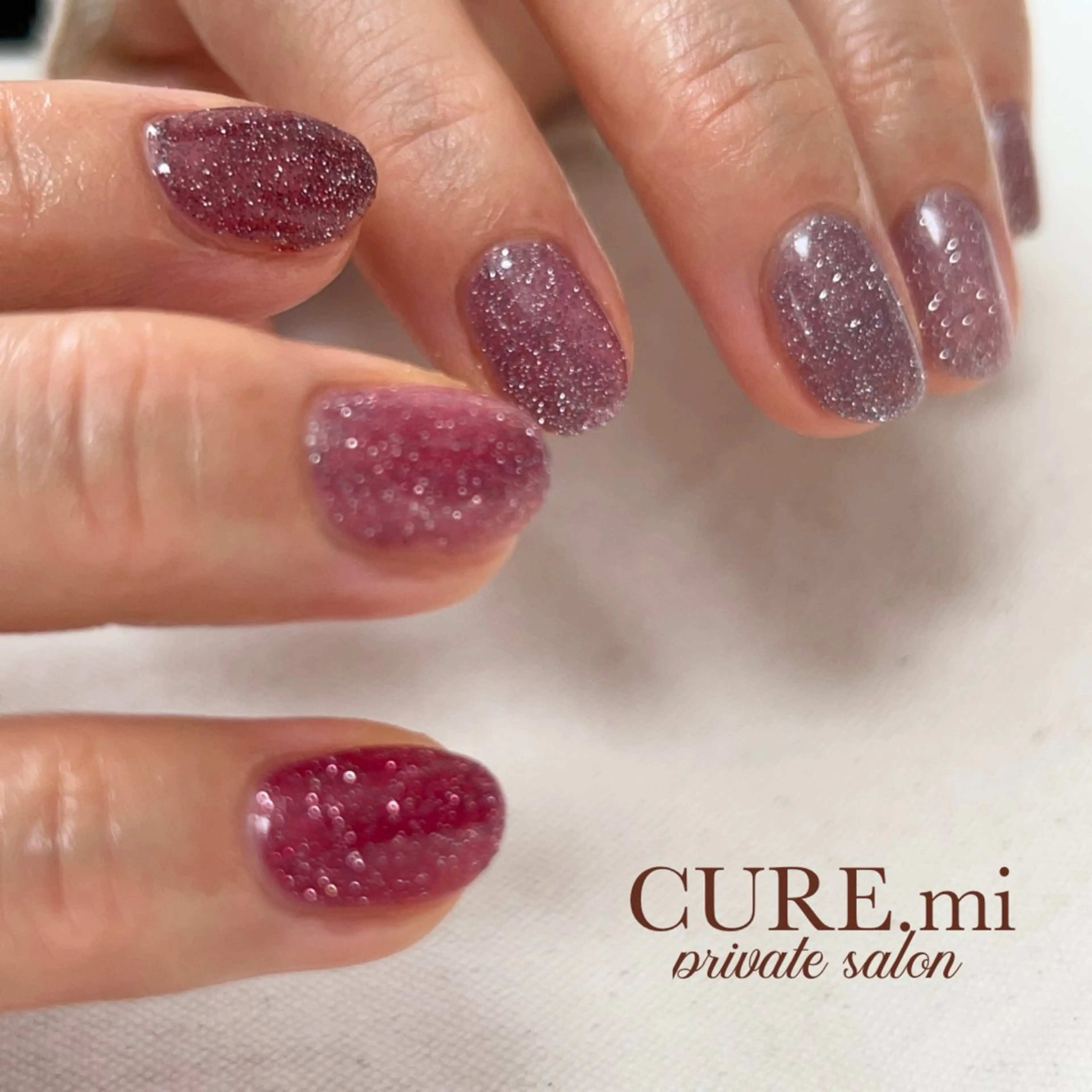 ネイル フラッシュネイル ピンク ハンドネイル ハンドケア CURE.mi所属・伊藤 美香のネイルデザイン