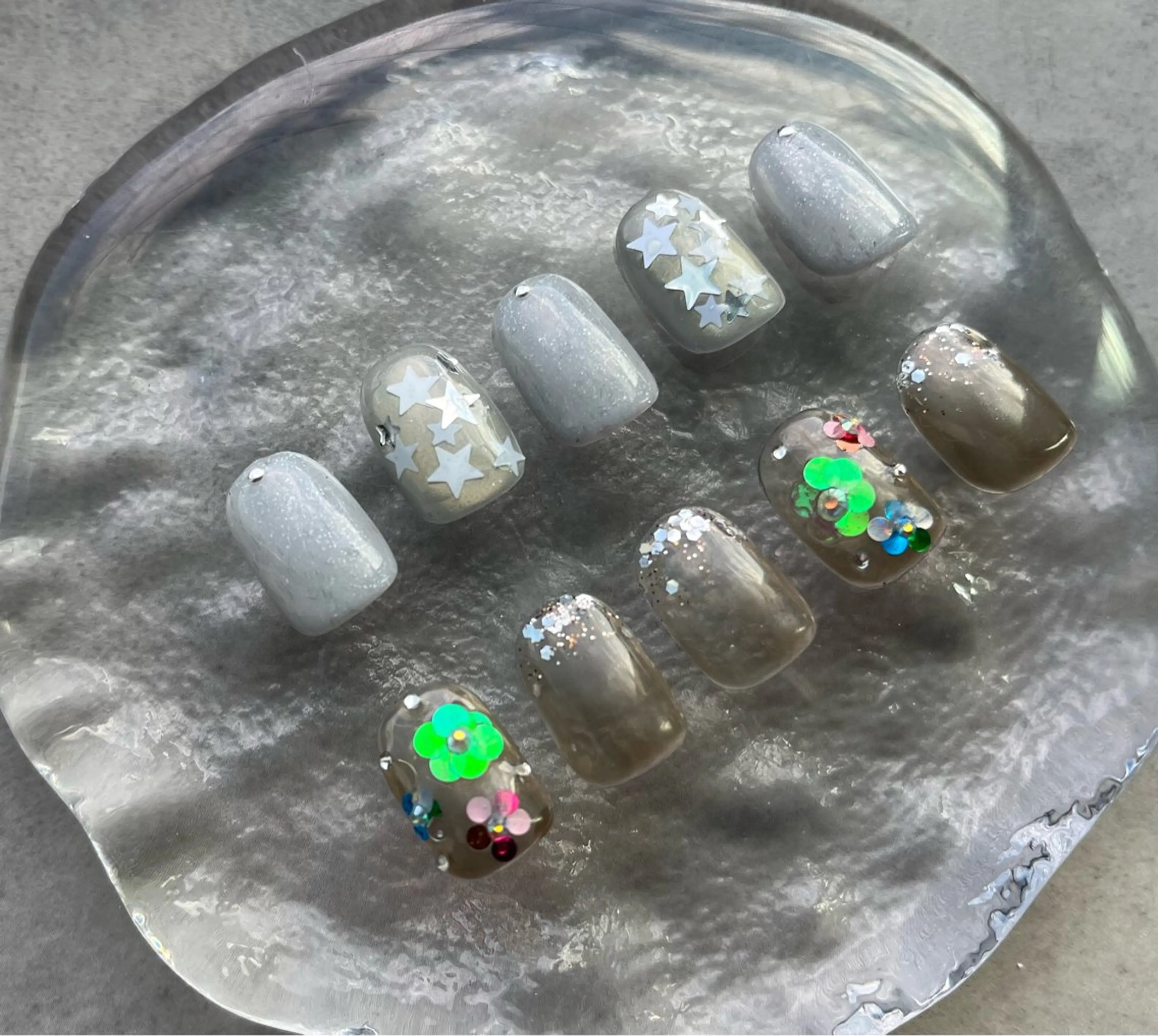 ご新規様❣️今月限定の定額2デザイン💅オフあり・オフなし¥7700🌸ご新規様他店オフ無料✨お色変更可能🙆‍♀️の写真