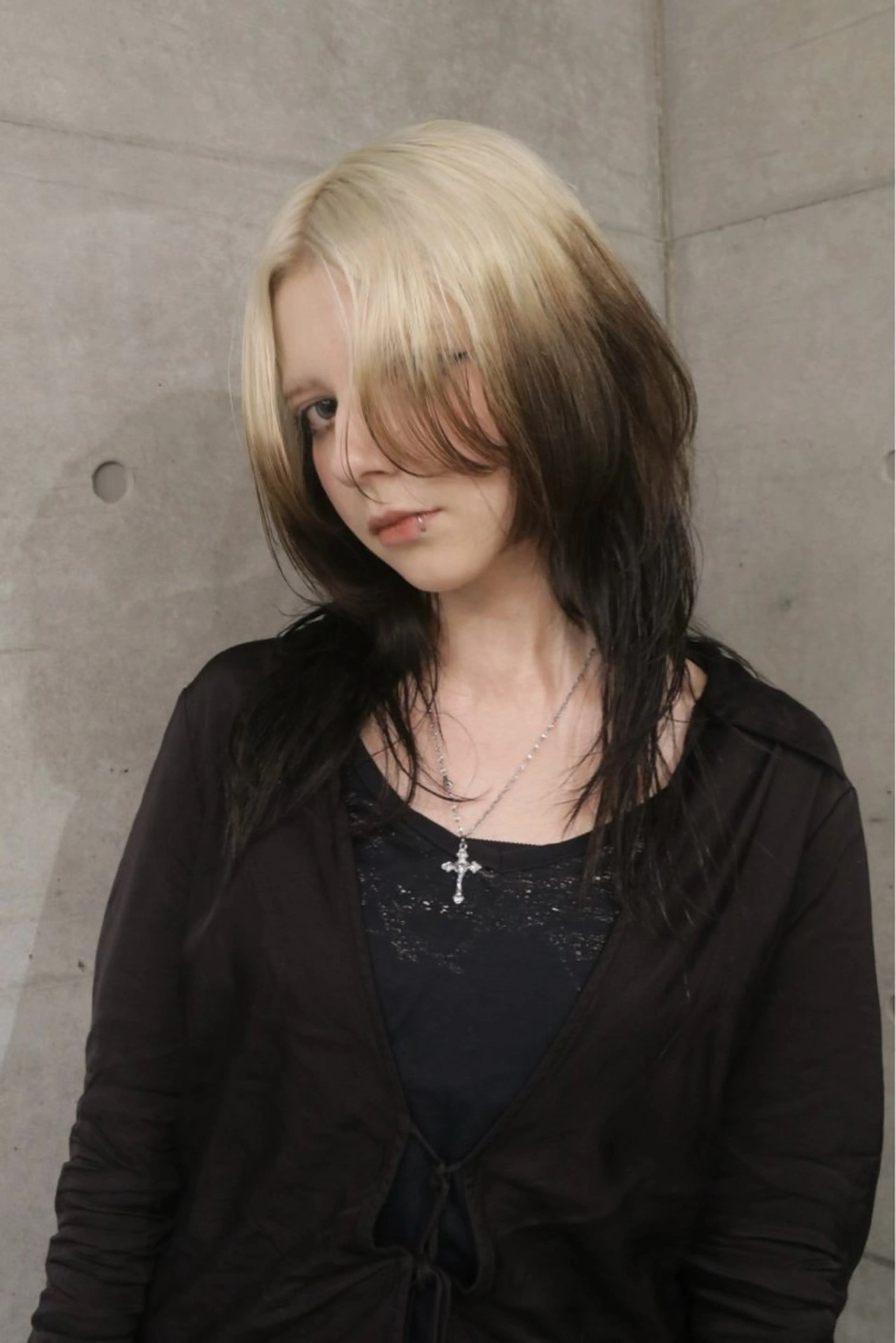 セミロング カラー デザインカラー ハッシュカット カット トリートメント ハッシュカットとハイ トーン/HIROKIのヘアスタイル