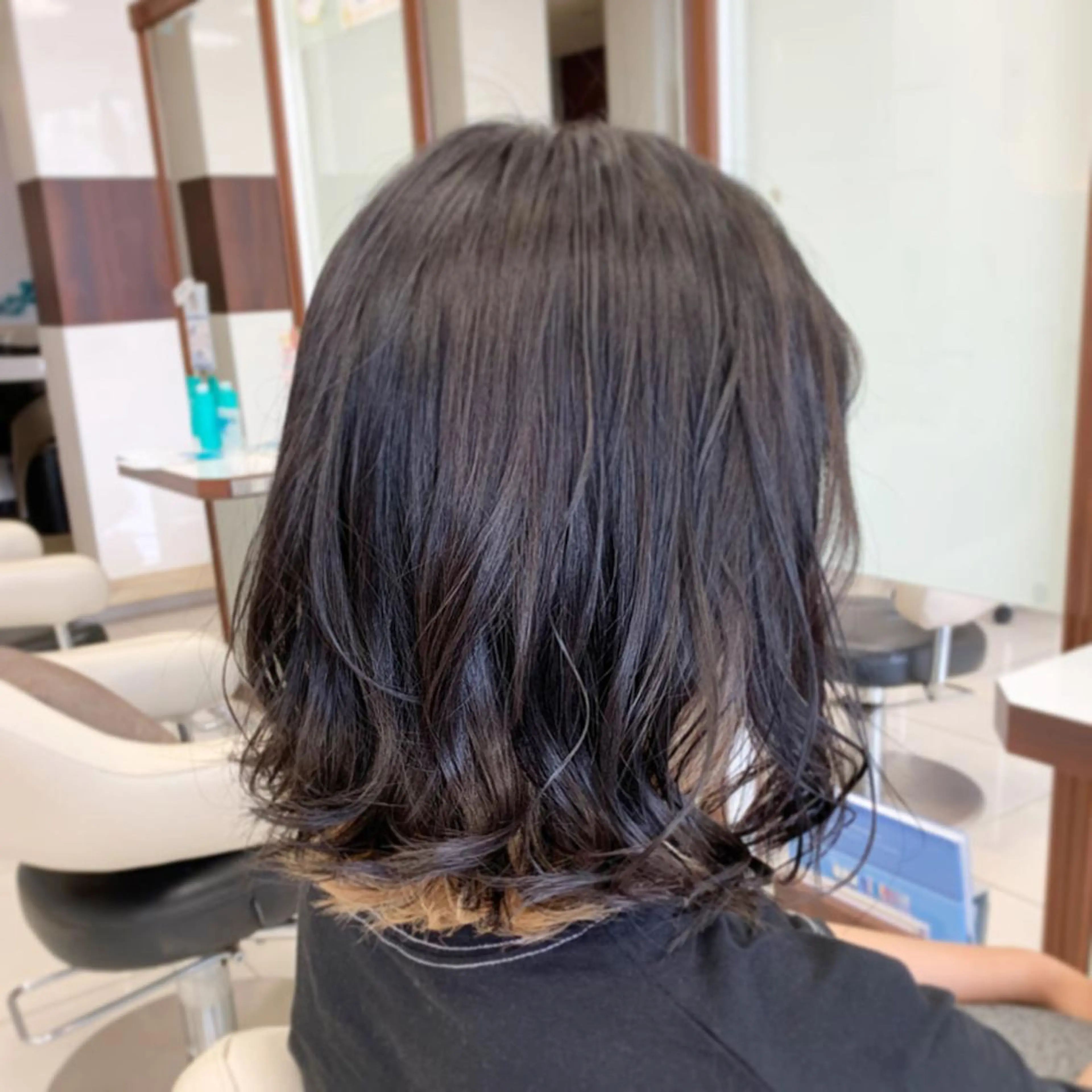 ミディアム ally新百合ヶ丘 フジムラユウスケのヘアスタイル