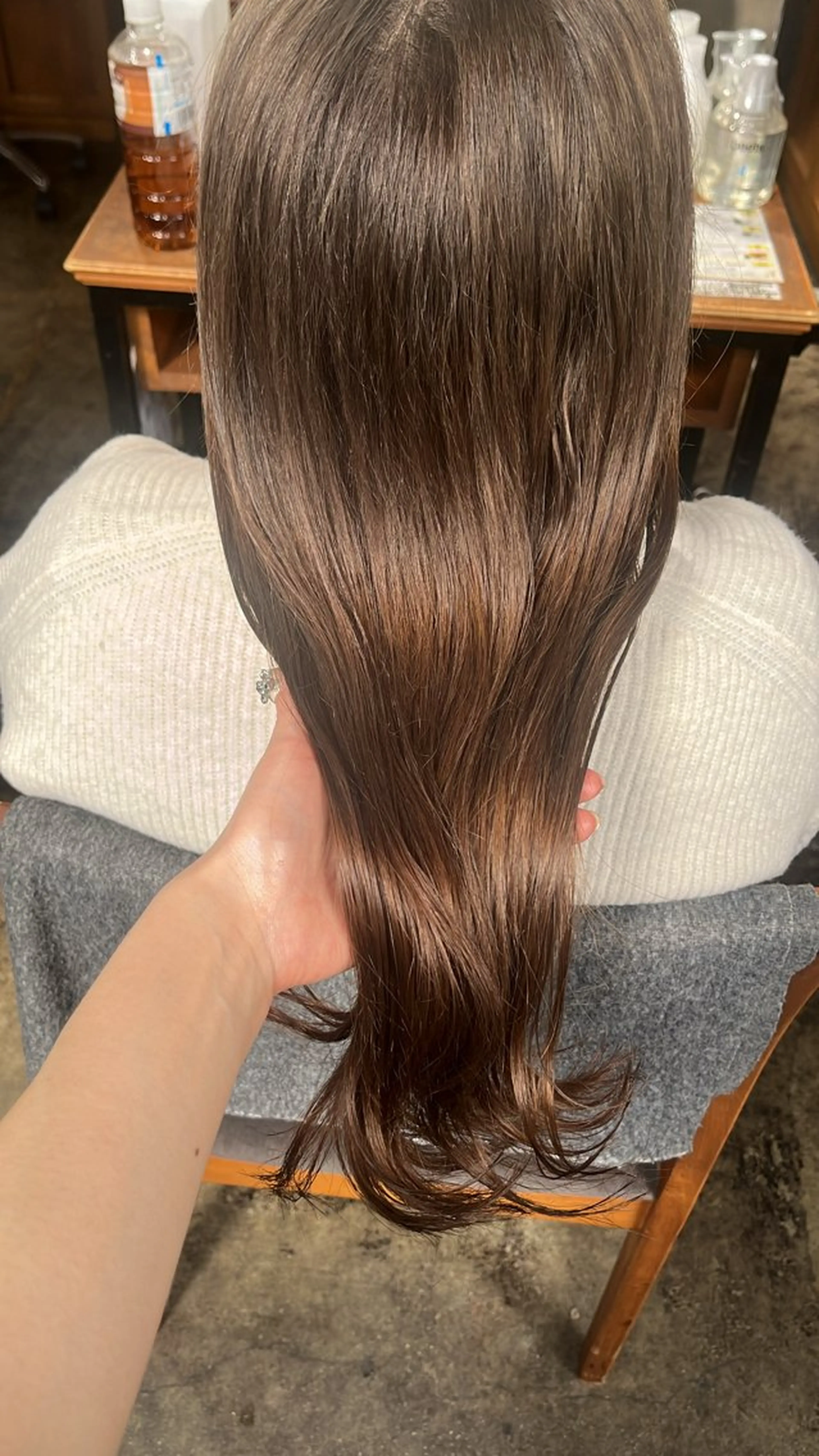 ミディアム カット ヘアカラー トリートメント 顔まわりカット/ 艶感カラー/sikiのヘアスタイル