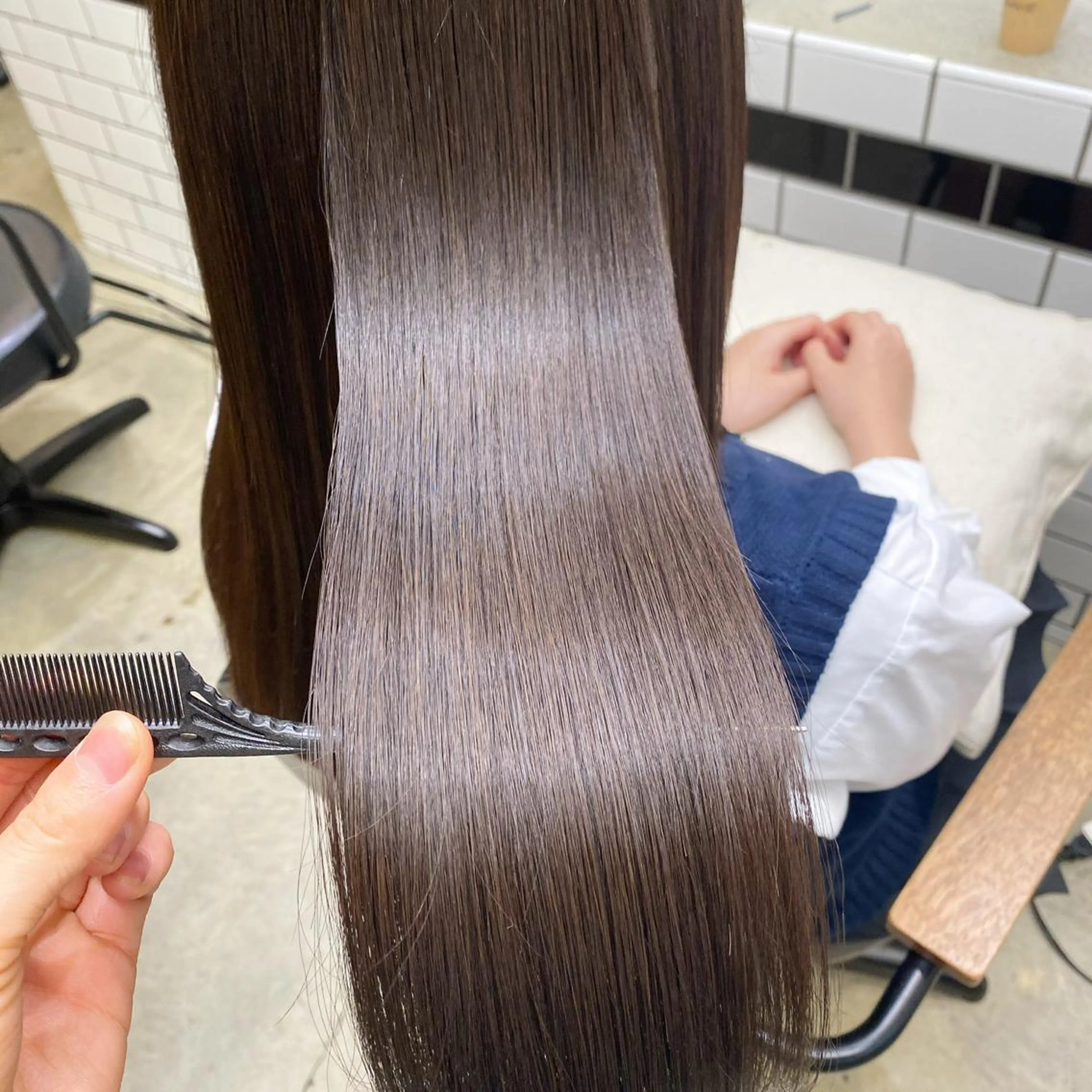 セミロング カラー トリートメント 顔まわりカット✨艶髪 ✨髪質改善✨伴響佳のヘアスタイル