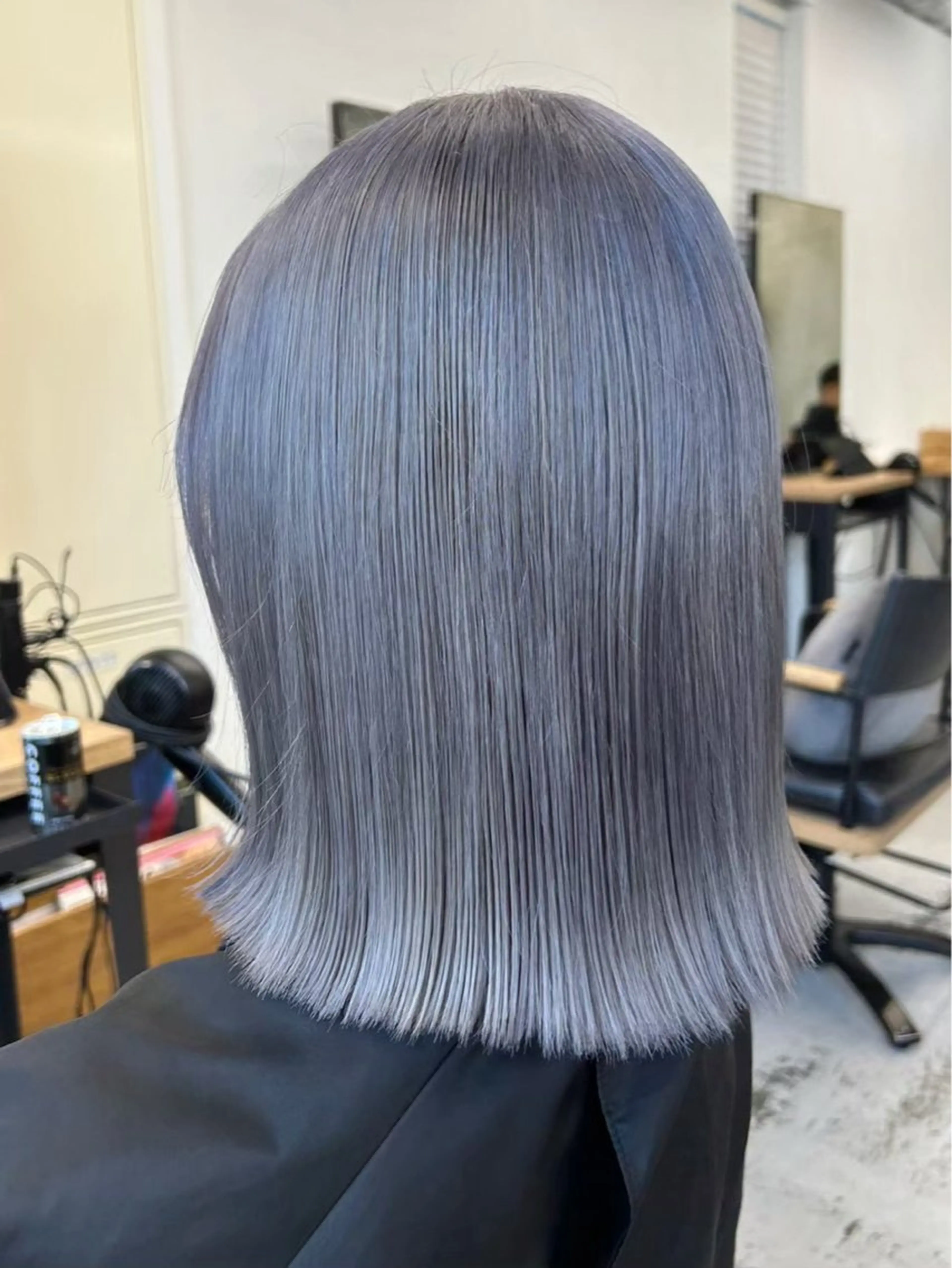 ミディアム カラー ヘアアレンジ ヘアカラー 坂齋大地／レイヤー/ ミルクティーのヘアスタイル