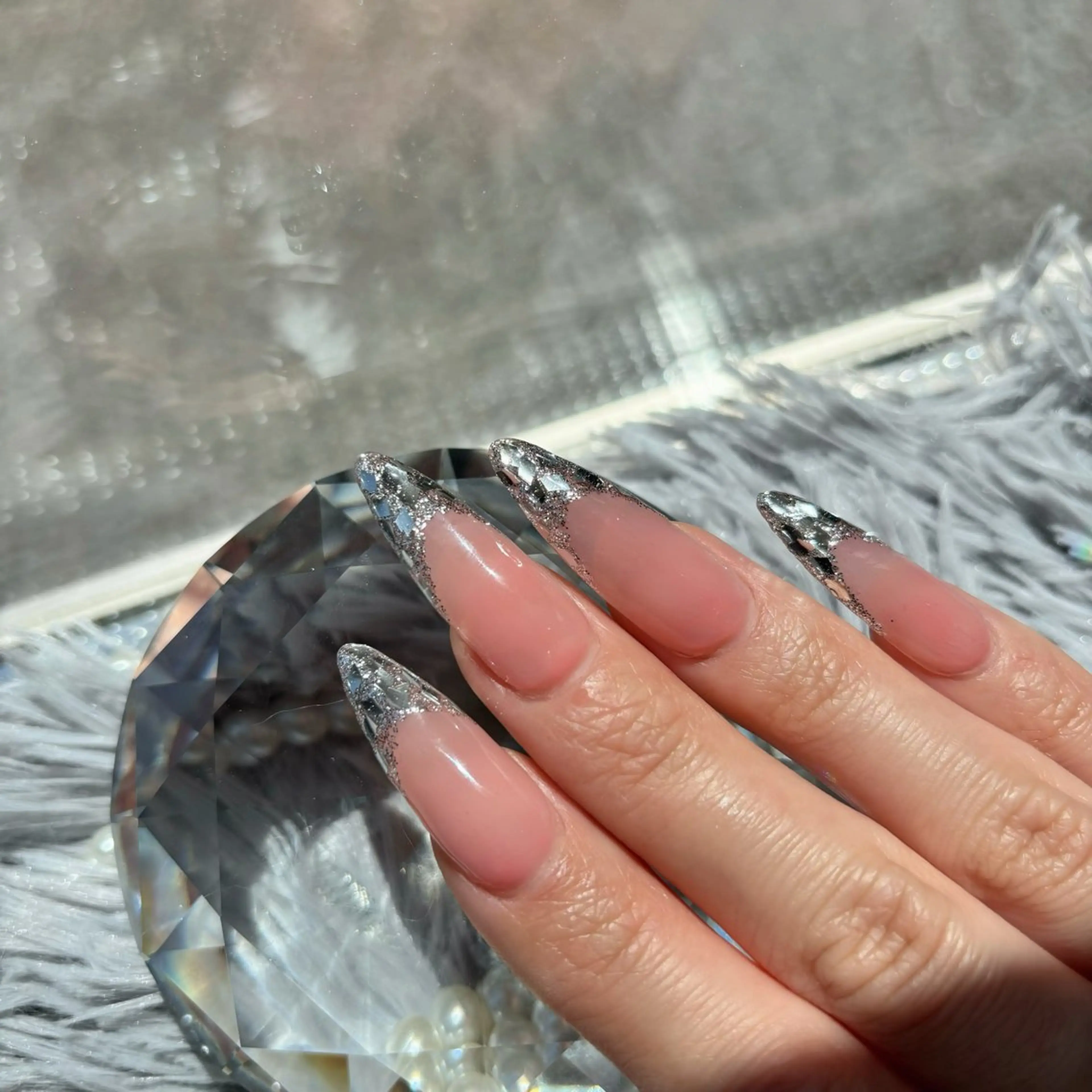 ネイル フレンチネイル ガラスフレンチ maki nailのネイルデザイン