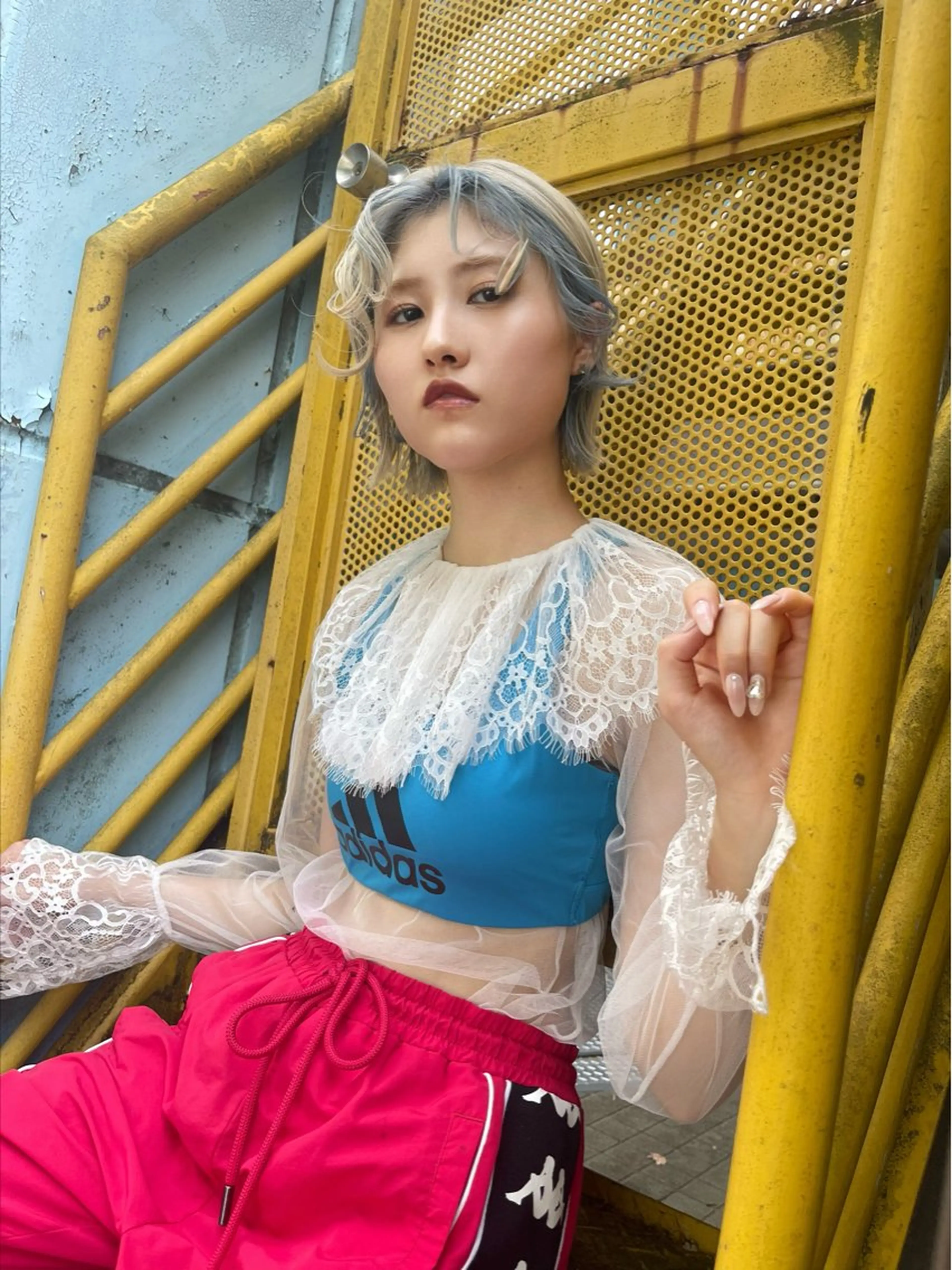 ショート カット ヘアカラー トリートメント sea's所属・平果帆/レイヤー /矢場町/ブリーチのヘアスタイル