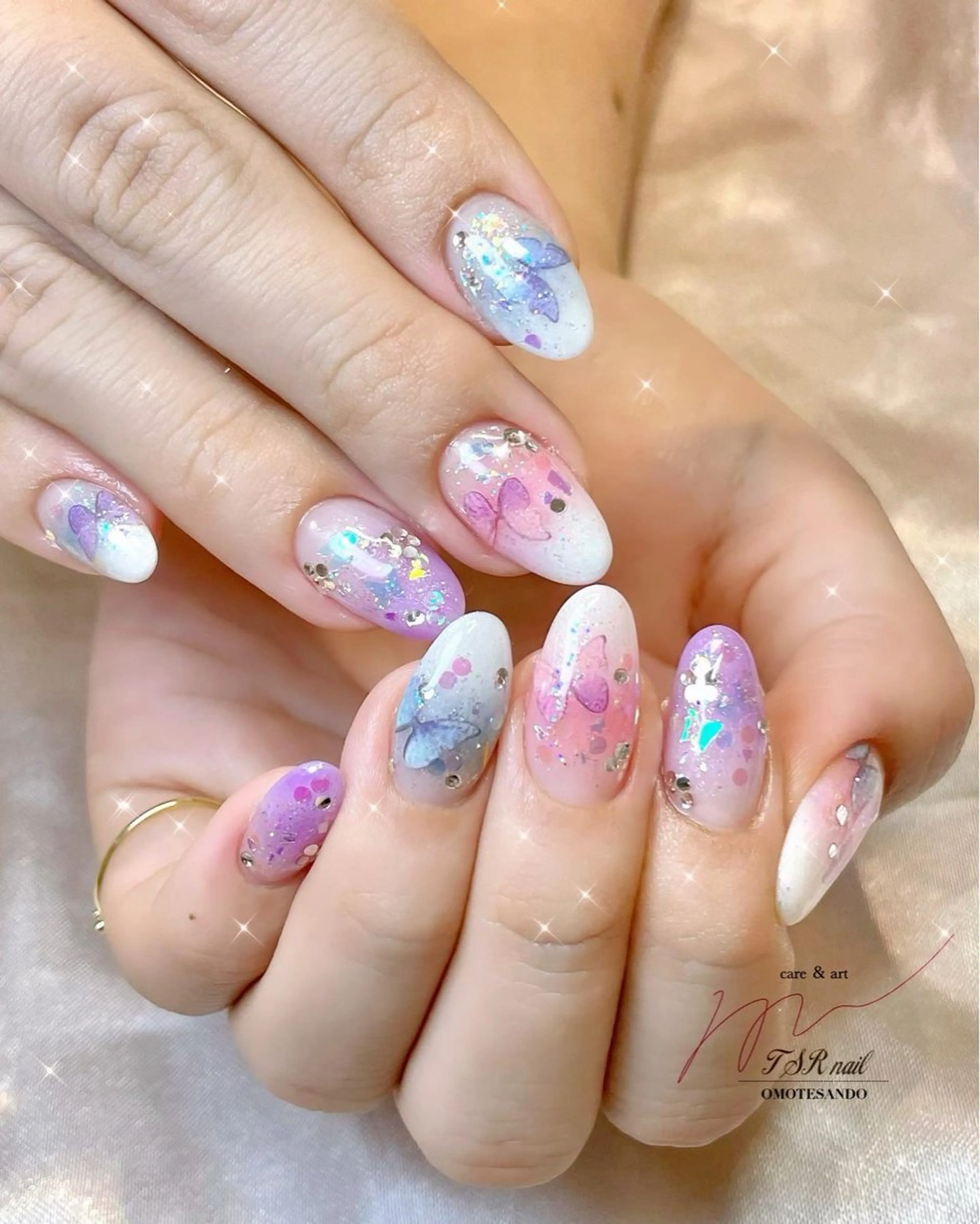 ネイル ブルー 持ち込み ピンク リボン ハンドネイル ハンドケア 爪咲 りり花のネイルデザイン