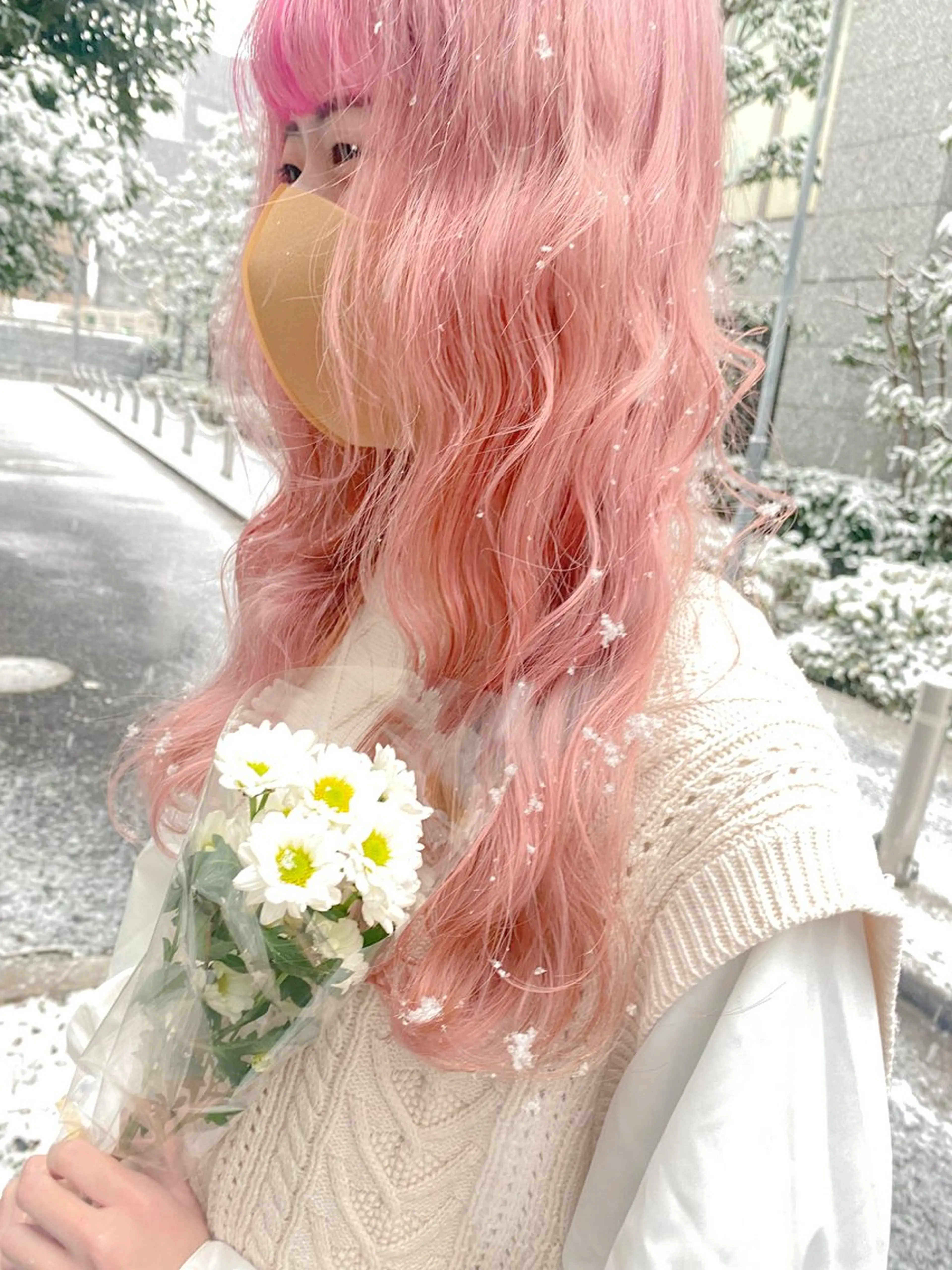 セミロング カラー カシス ハイトーンカラー インナーカラー 韓国風カラー ラベンダーカラー ヘアカラー Chérie所属・Chérie 渋谷/カラーサロンのヘアスタイル