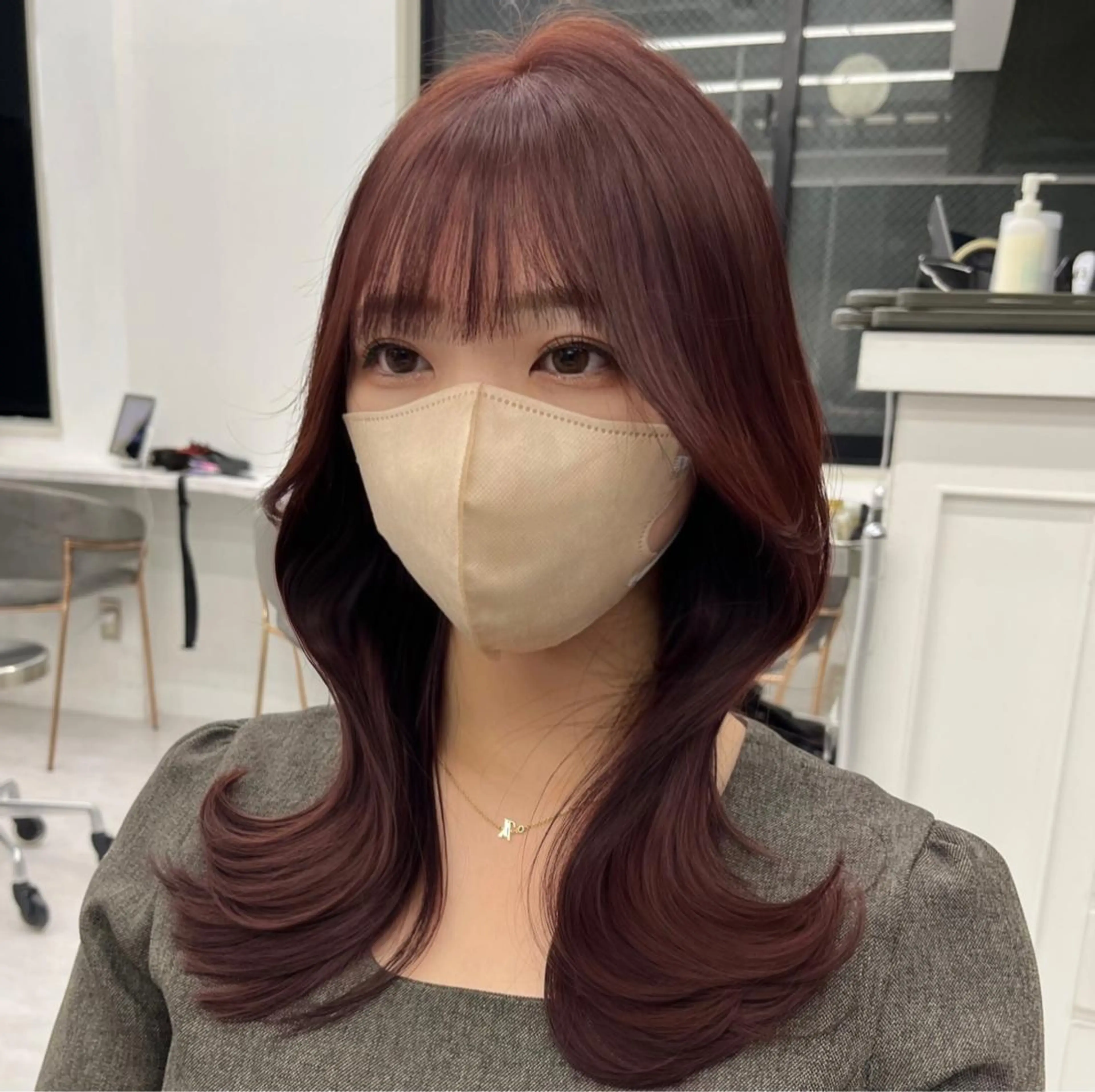 ミディアム カラー パーマ ヘアアレンジ 結婚式・ブライダル アッシュ ベージュカラー 黒髪 ブリーチ 韓国ヘア×2way 🇰🇷和知拓郎のヘアスタイル