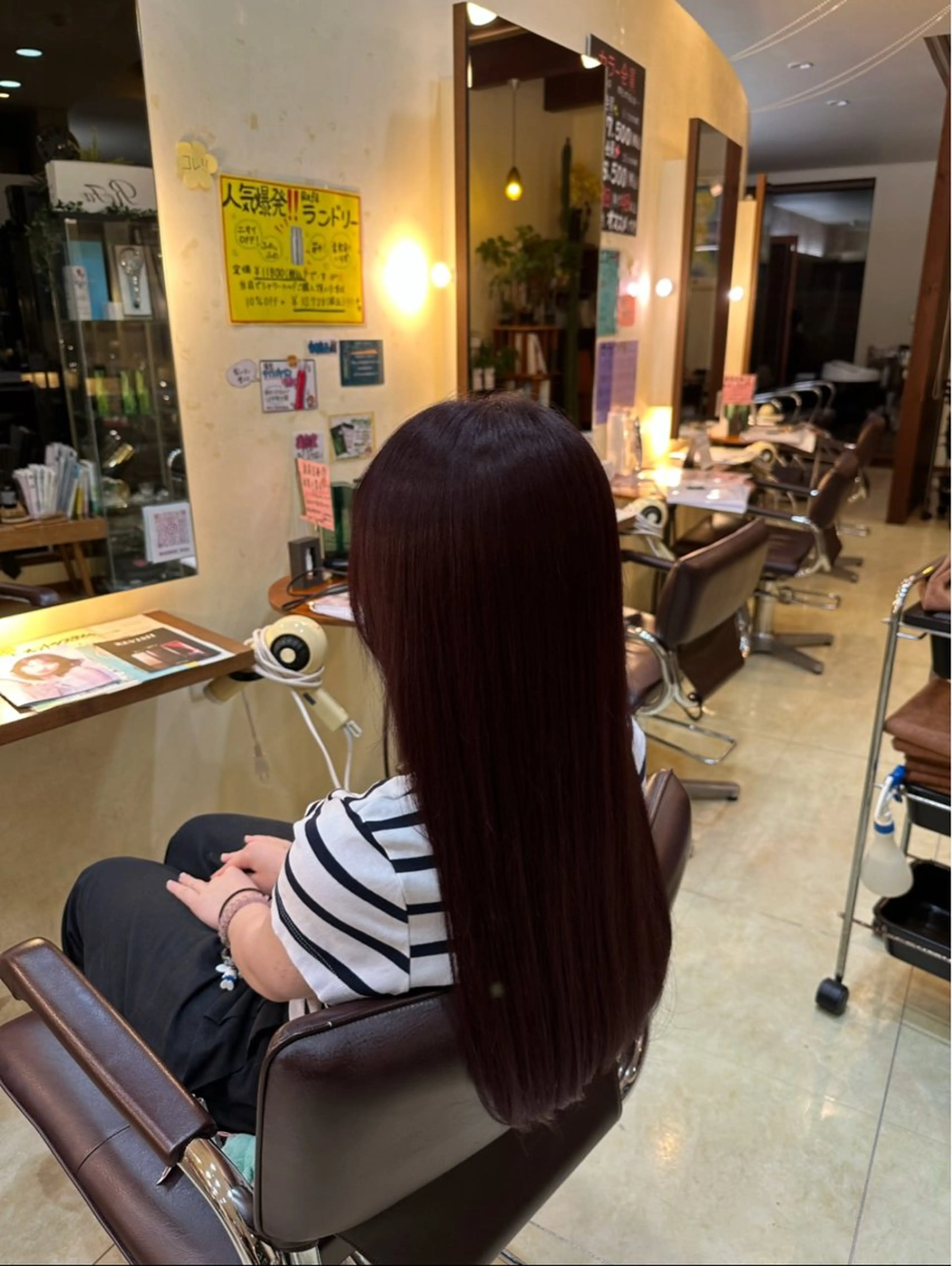 ロング カラー ボルドーカラー カシス ピンクカラー ヘアカラー hair &make RIHGA 荒井店所属・hoshi mayuのヘアスタイル