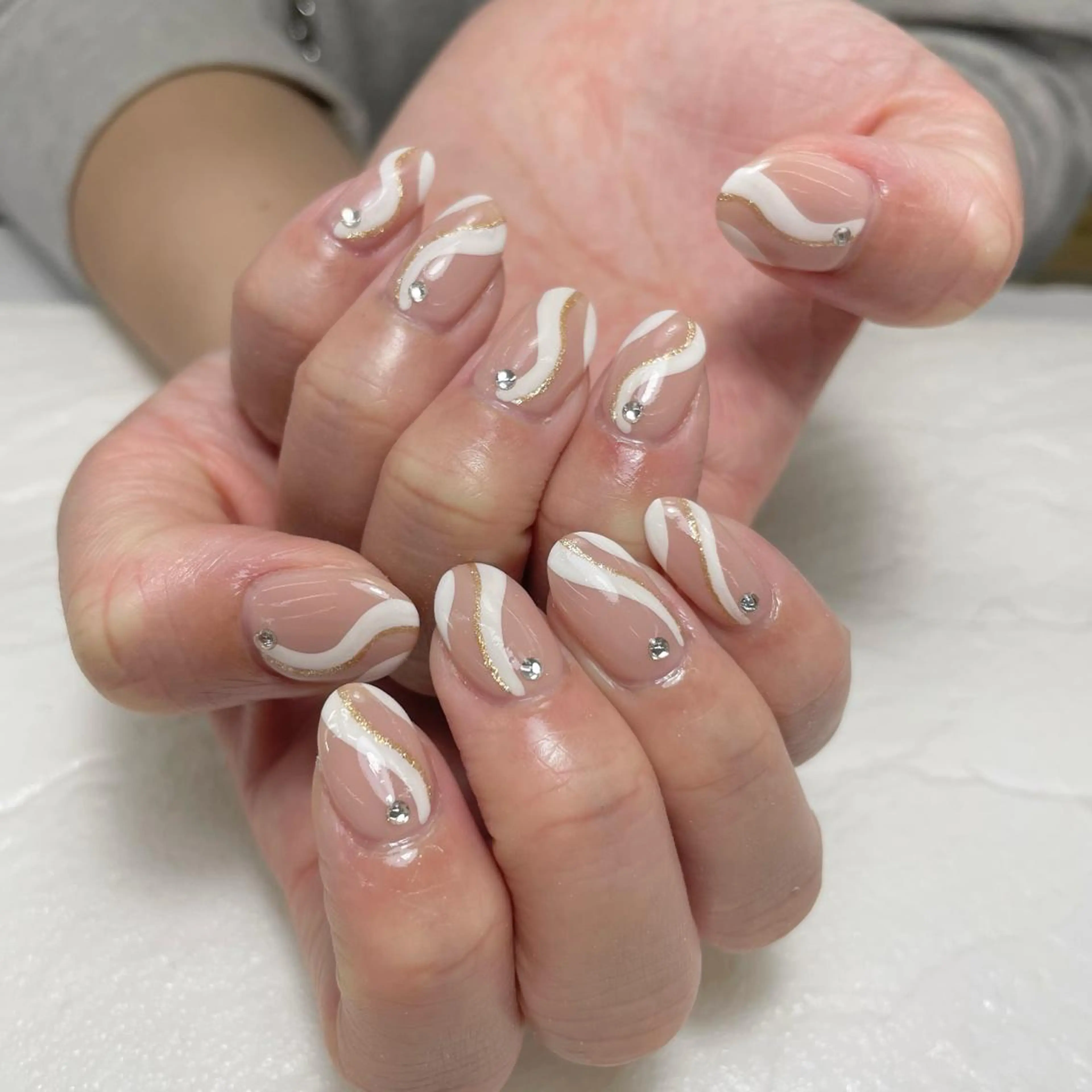 ネイル アートネイル 持ち込み シンプルネイル ブライダルネイル Nail Blue512所属・Nailist MINORIのネイルデザイン