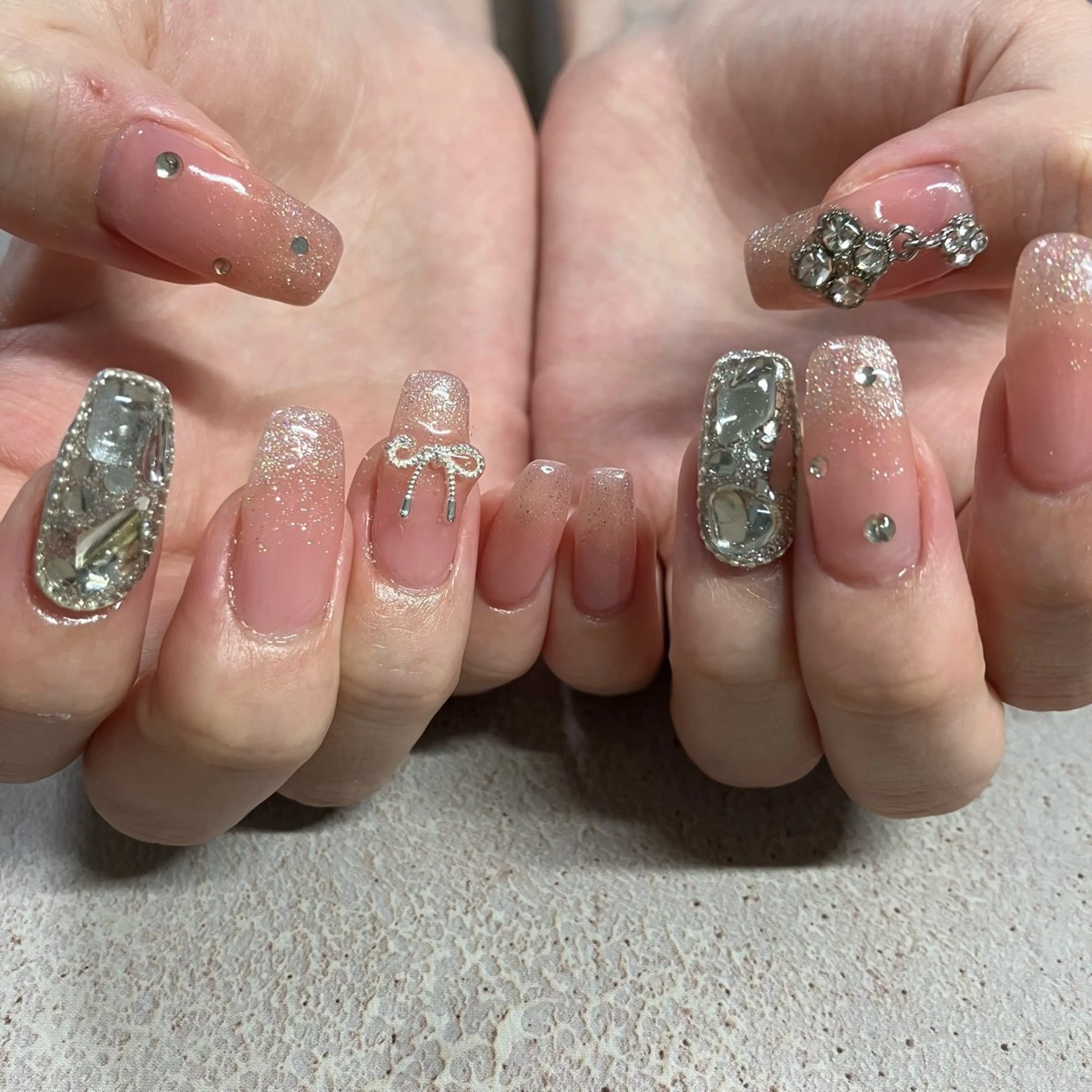 ネイル clocln / Suzukaのネイルデザイン