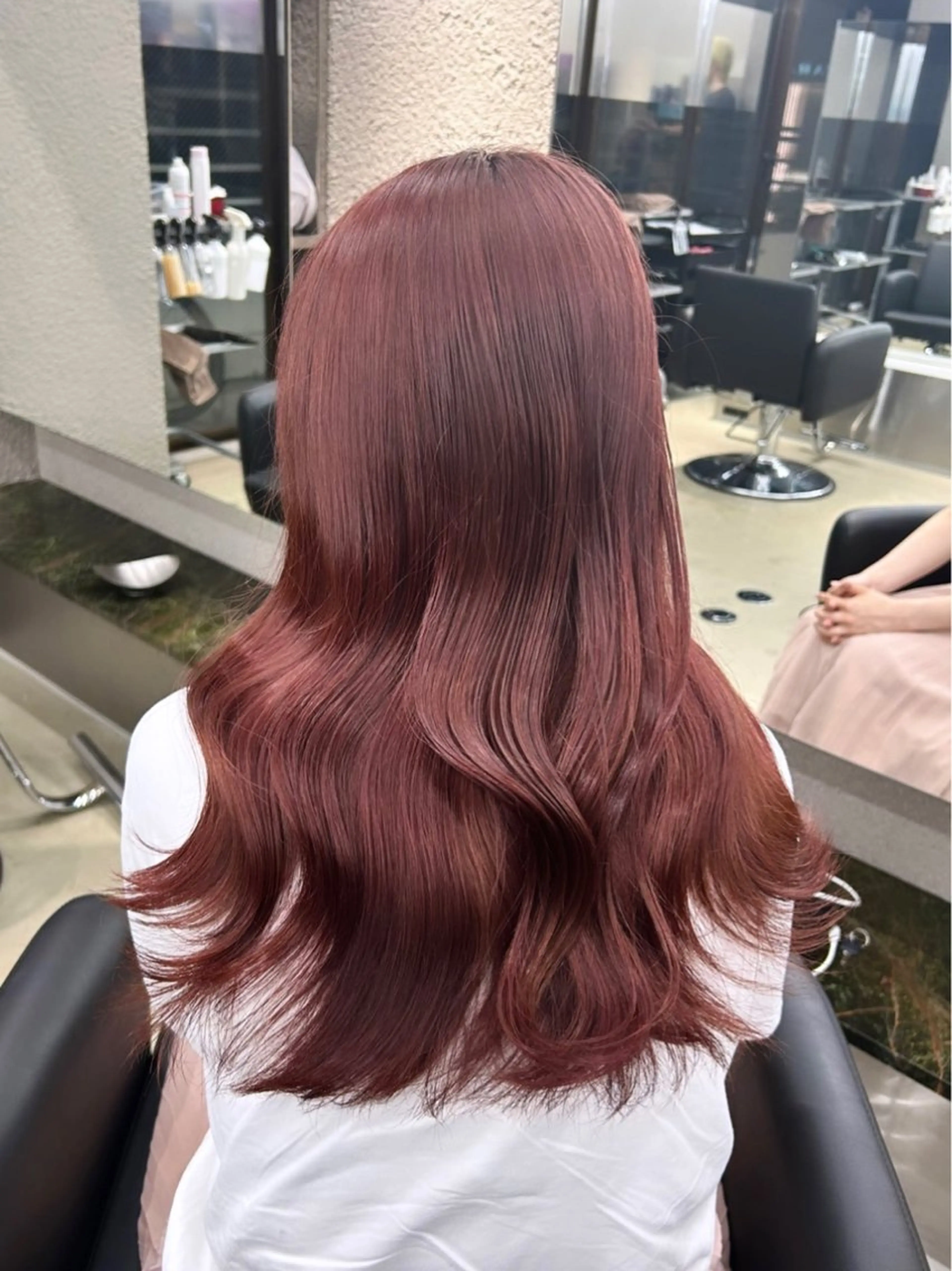 ロング カラー 韓国風ヘア ヘアカラー トリートメント ヘアセット 名古屋栄♡PELE 上品な透明感ベージュのヘアスタイル