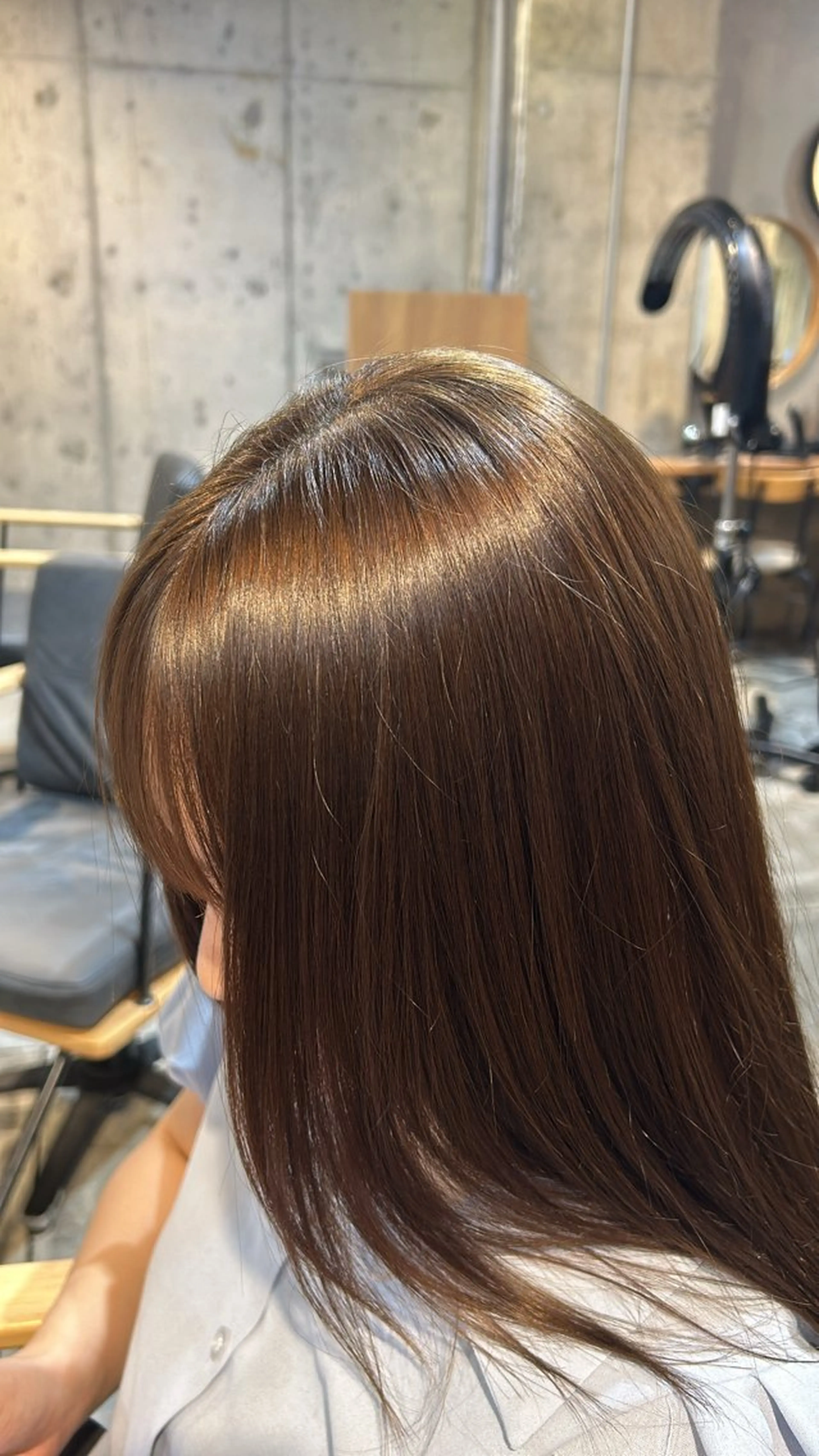 セミロング 高橋 紅葉のヘアスタイル