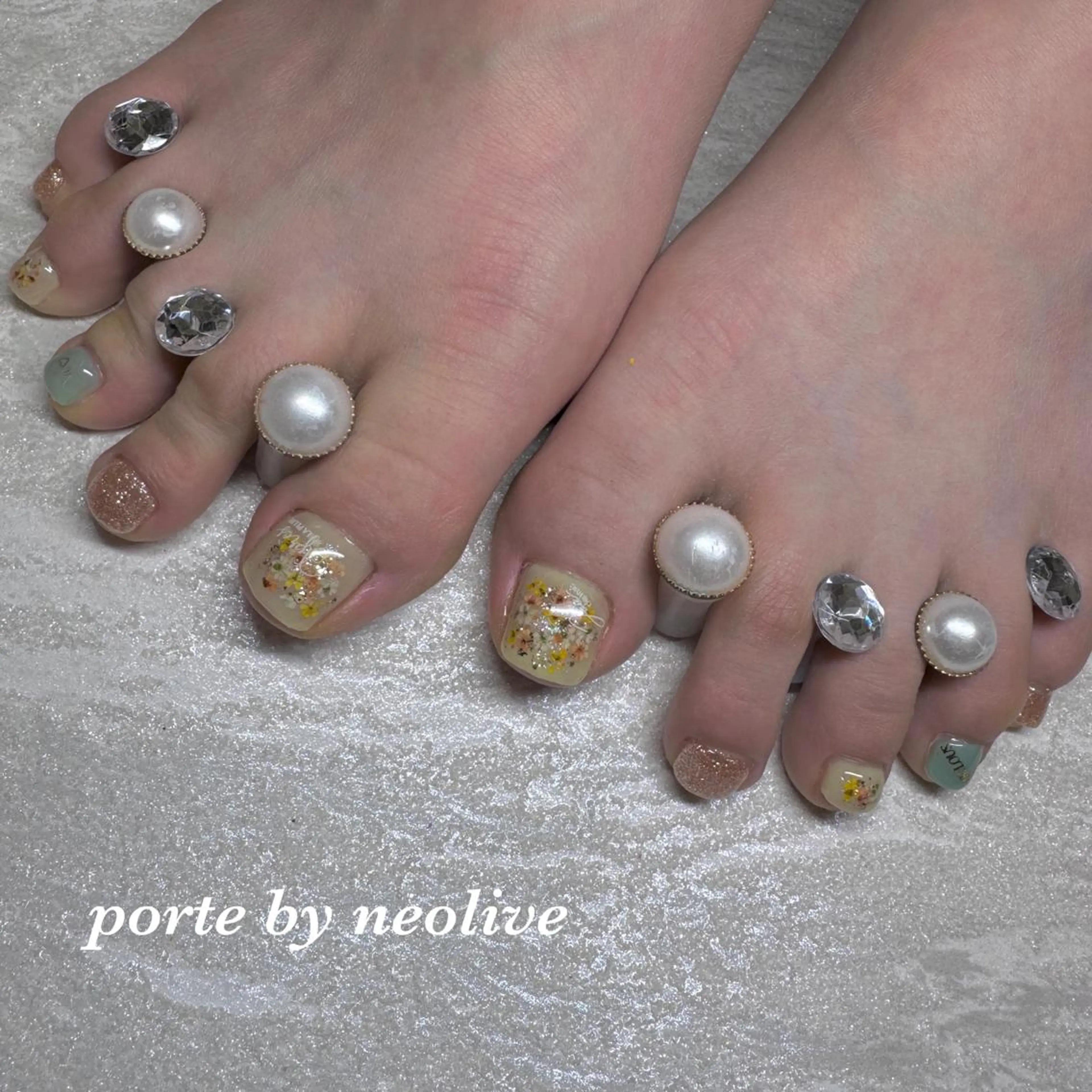 ネイル nail Eclat所属・志賀野 美喜のネイルデザイン