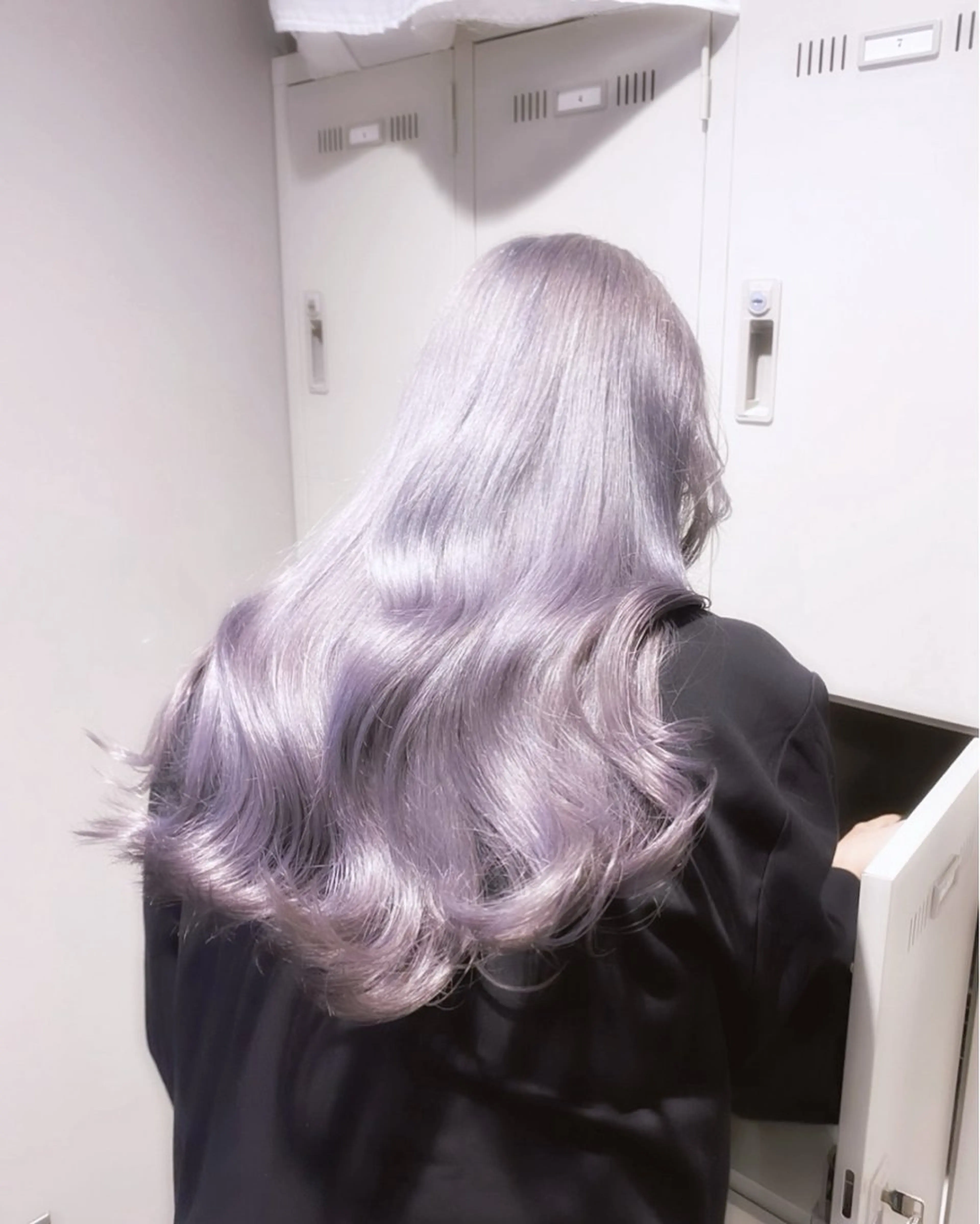 ロング カラー ヘアカラー トリートメント 韓国ヘア暗髪 ダブルカラーメンズ可のヘアスタイル