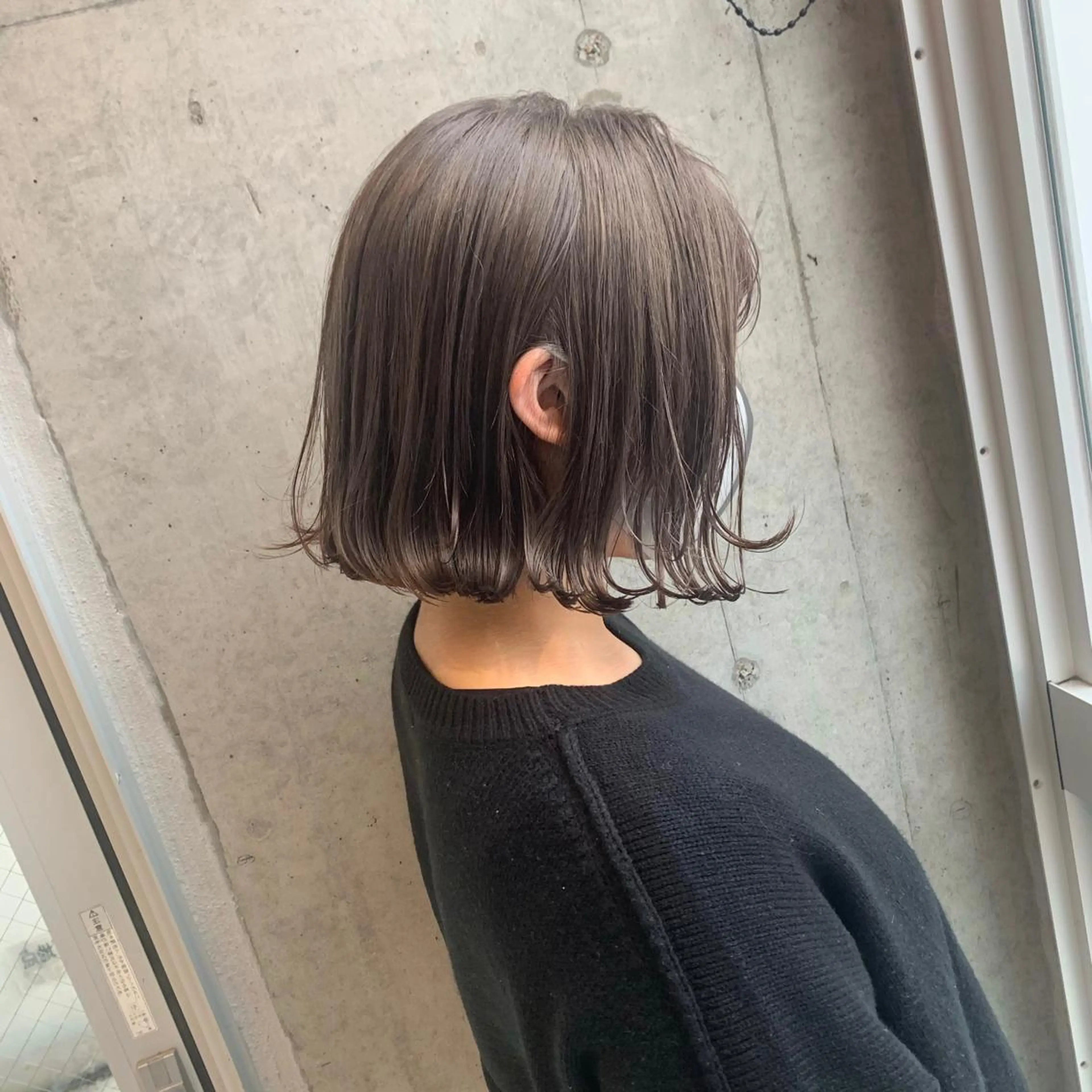ミディアム アッシュ 外国人風カラー ハイライト 髪質改善 韓国風ヘア カット ヘアカラー hoNua. 栄/透明感カラーのヘアスタイル