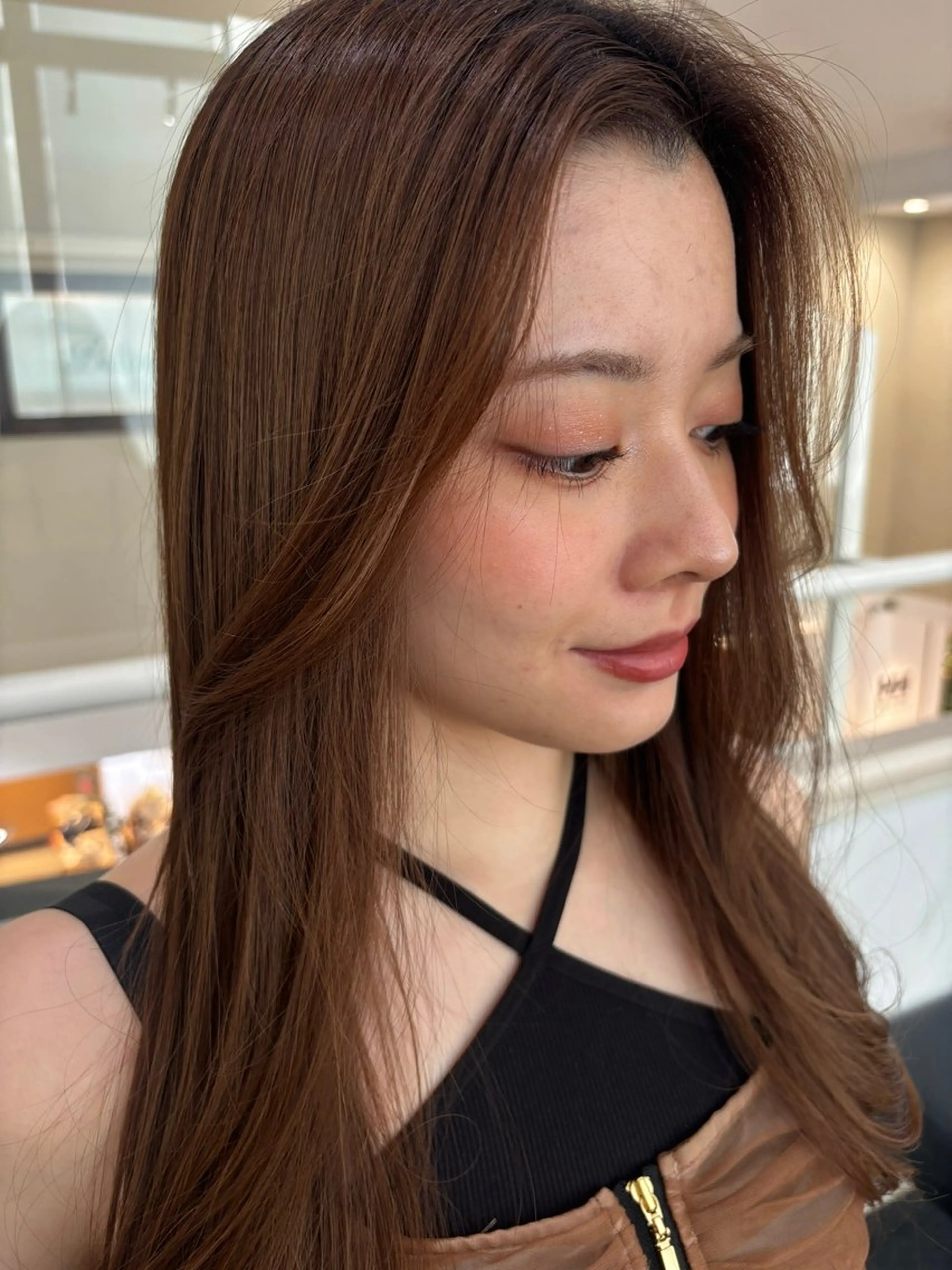 ミディアム 🎀調布仙川透明感オ リーブカラー干莉🎀のヘアスタイル