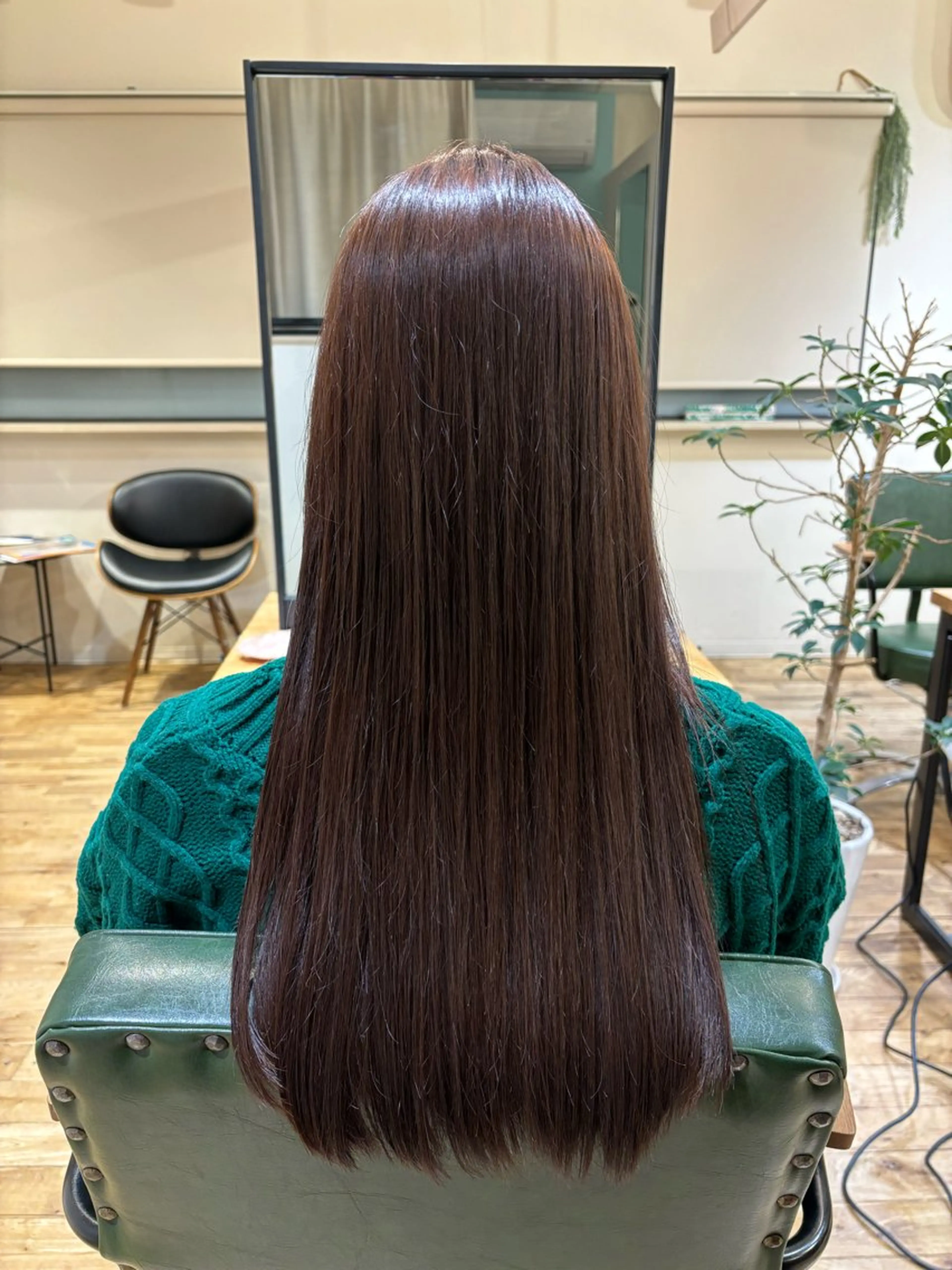 ロング 縮毛矯正 縮毛矯正 ダブルカラー🫧 推しカラー🧸楽歌のヘアスタイル