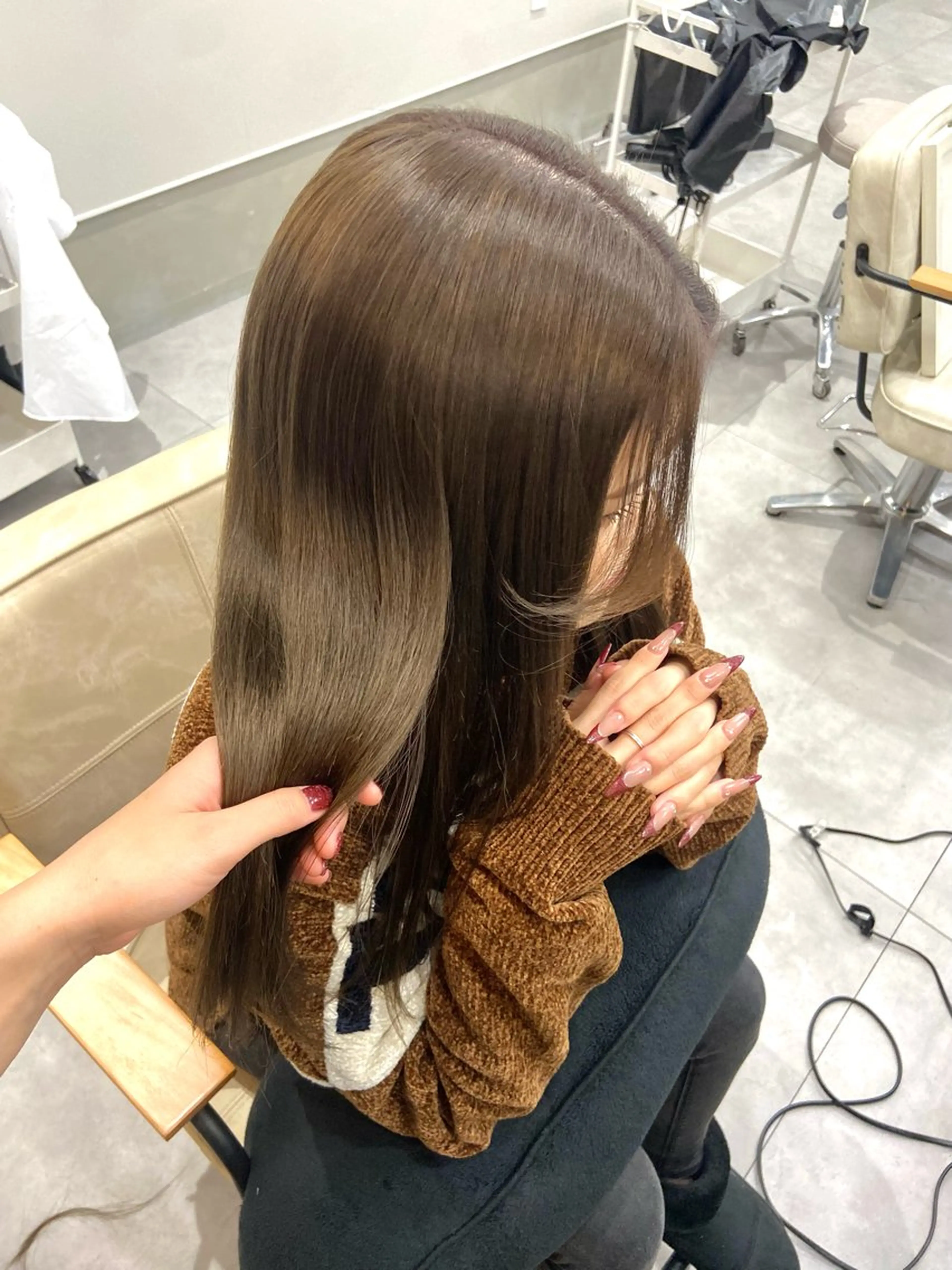 ロング カラー ベージュカラー カット ヘアカラー Lutowa西条 ／カノンのヘアスタイル