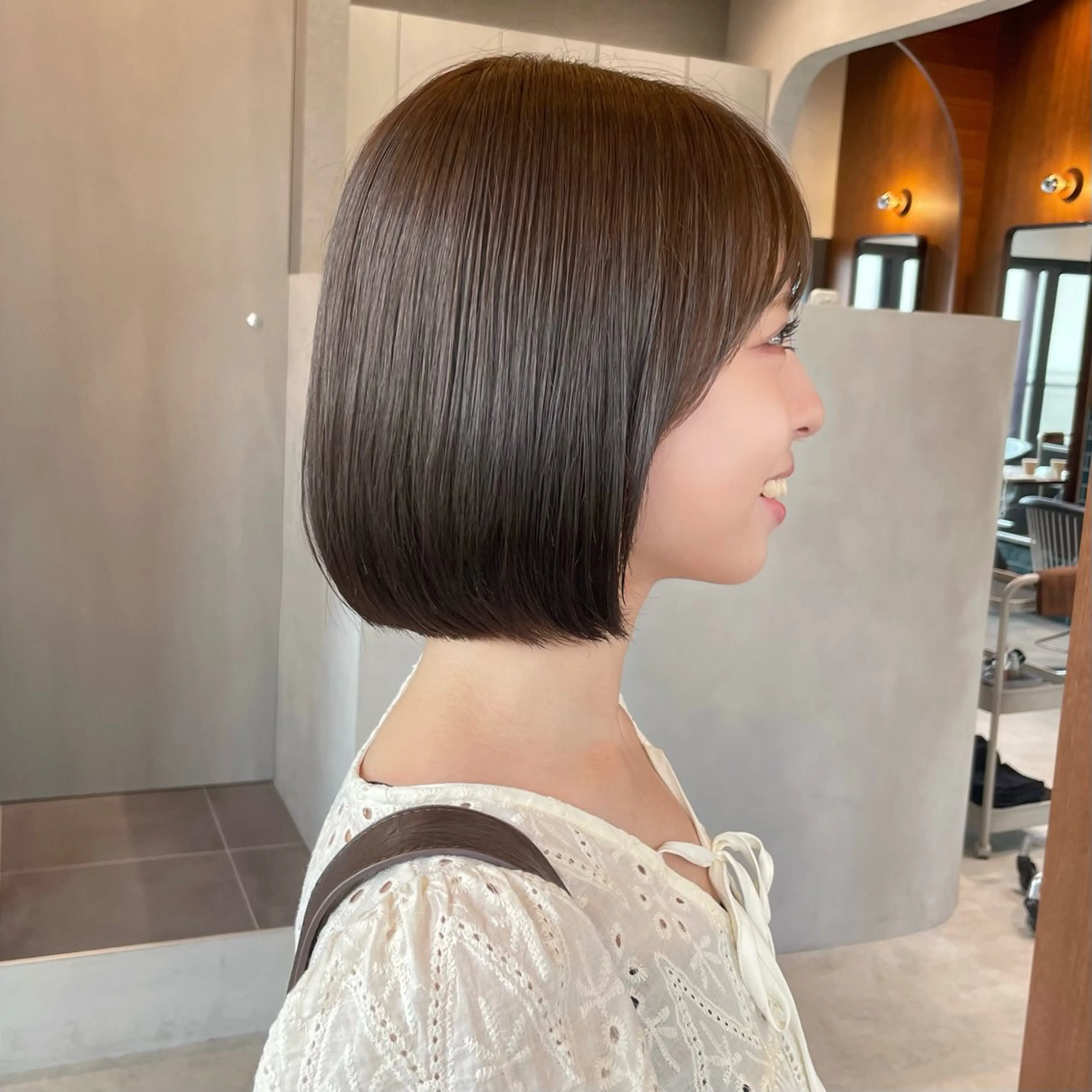 ショート カラー 透明感カラー 似合わせカット 縮毛矯正 トリートメント カット ヘアカラー 縮毛矯正 トリートメント ボブ/縮毛矯正/ 韓国♡Natsukiのヘアスタイル