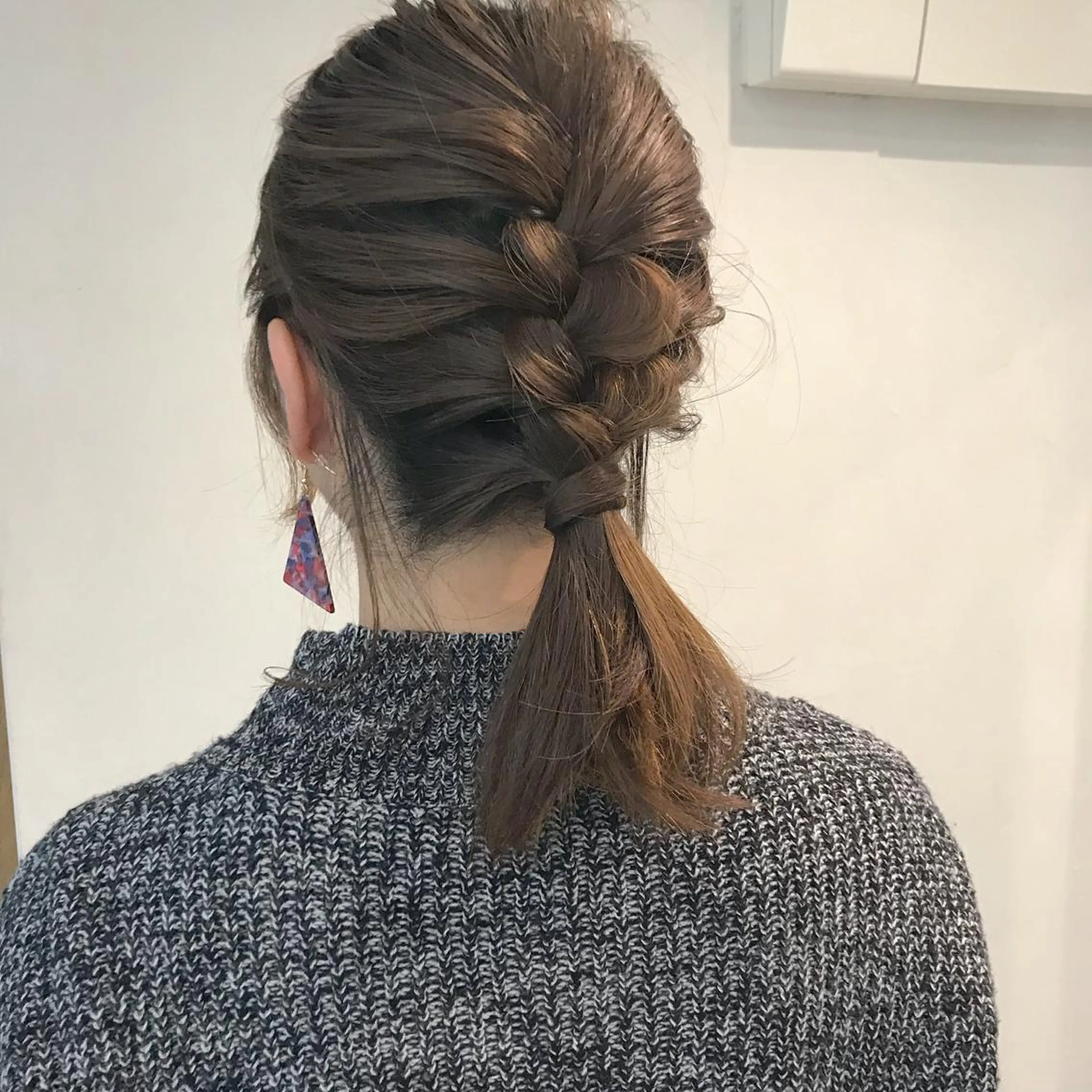 ミディアム Click所属・クニモトハルナ ボブ/柔らかカラーのヘアスタイル