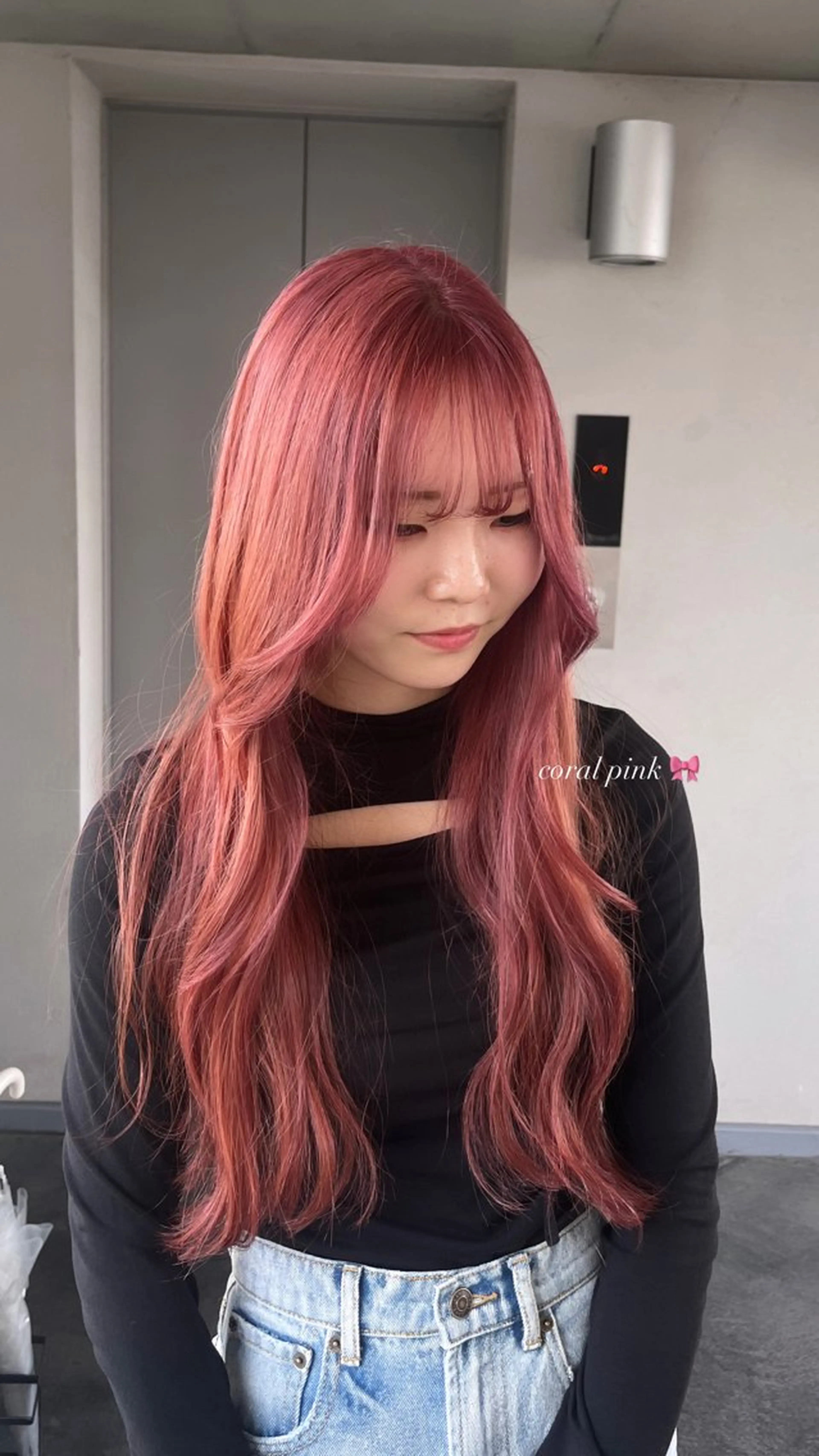 ロング カラー 🎨𖥔ׁTOMO♡ 🎀ゆるふわガーリーのヘアスタイル