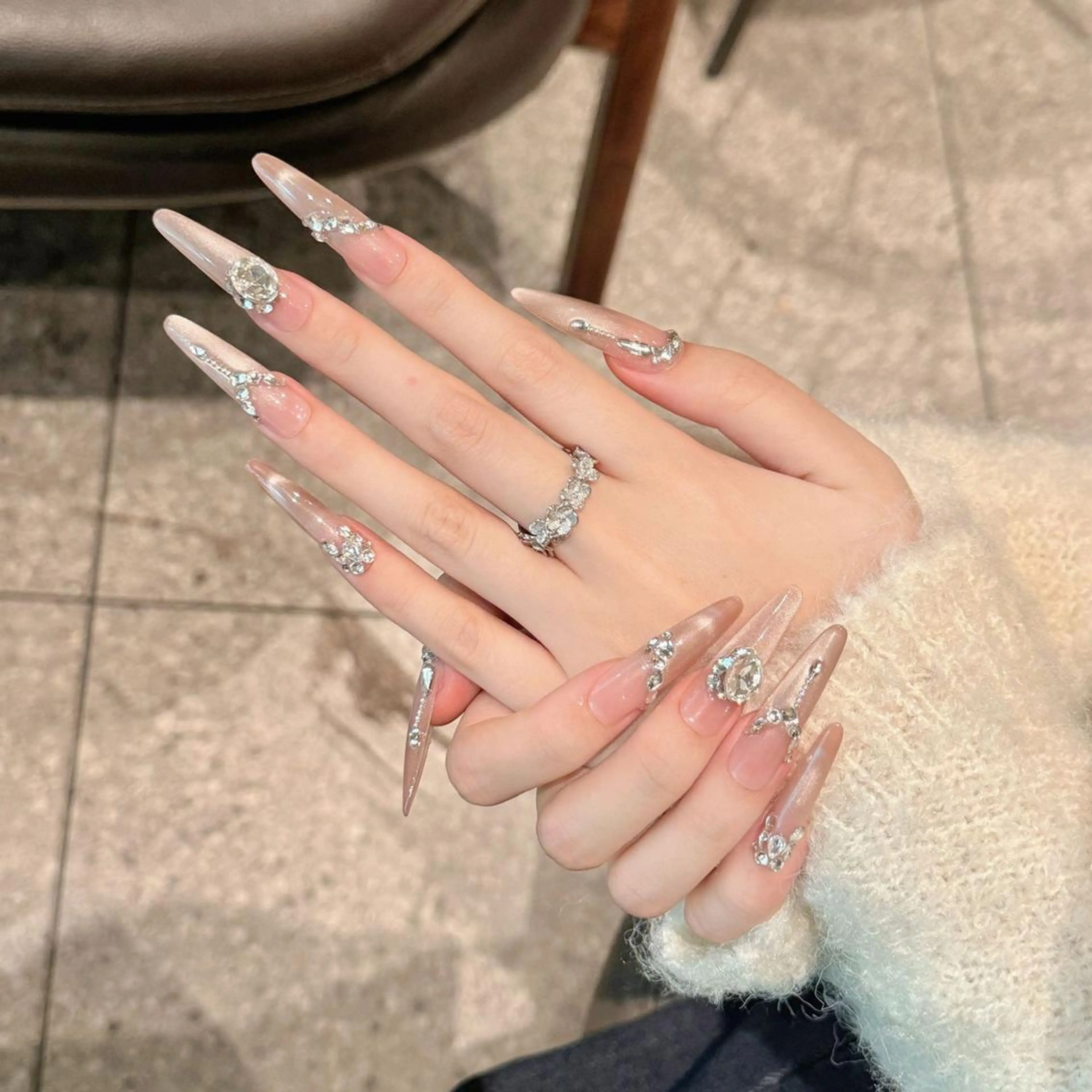 ネイル ジェルネイル スカルプネイル ネイルチップ KIMI 🐰のネイルデザイン
