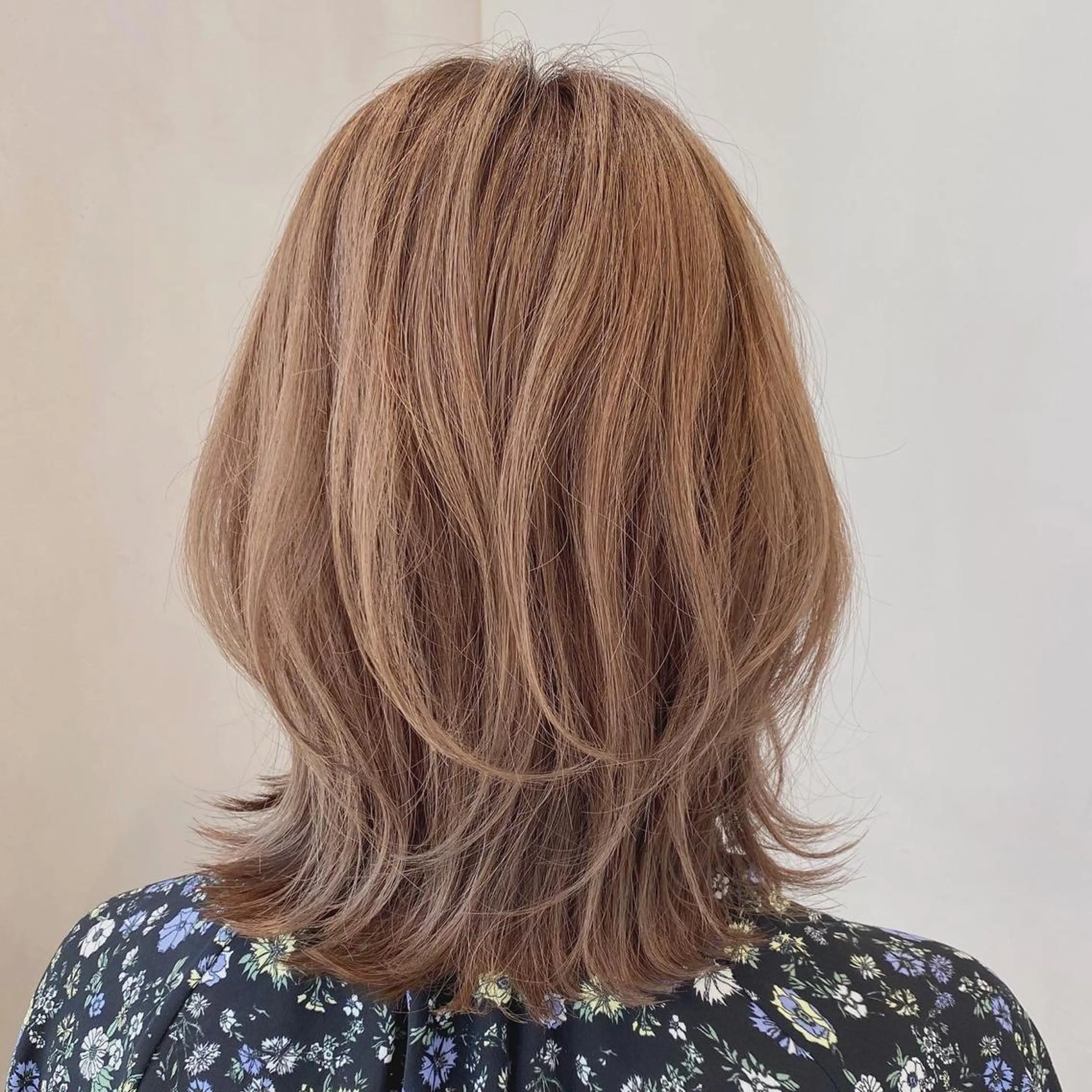 ミディアム On所属・顔まわりカット🌟 くびれヘア/寺門遥輝のヘアスタイル