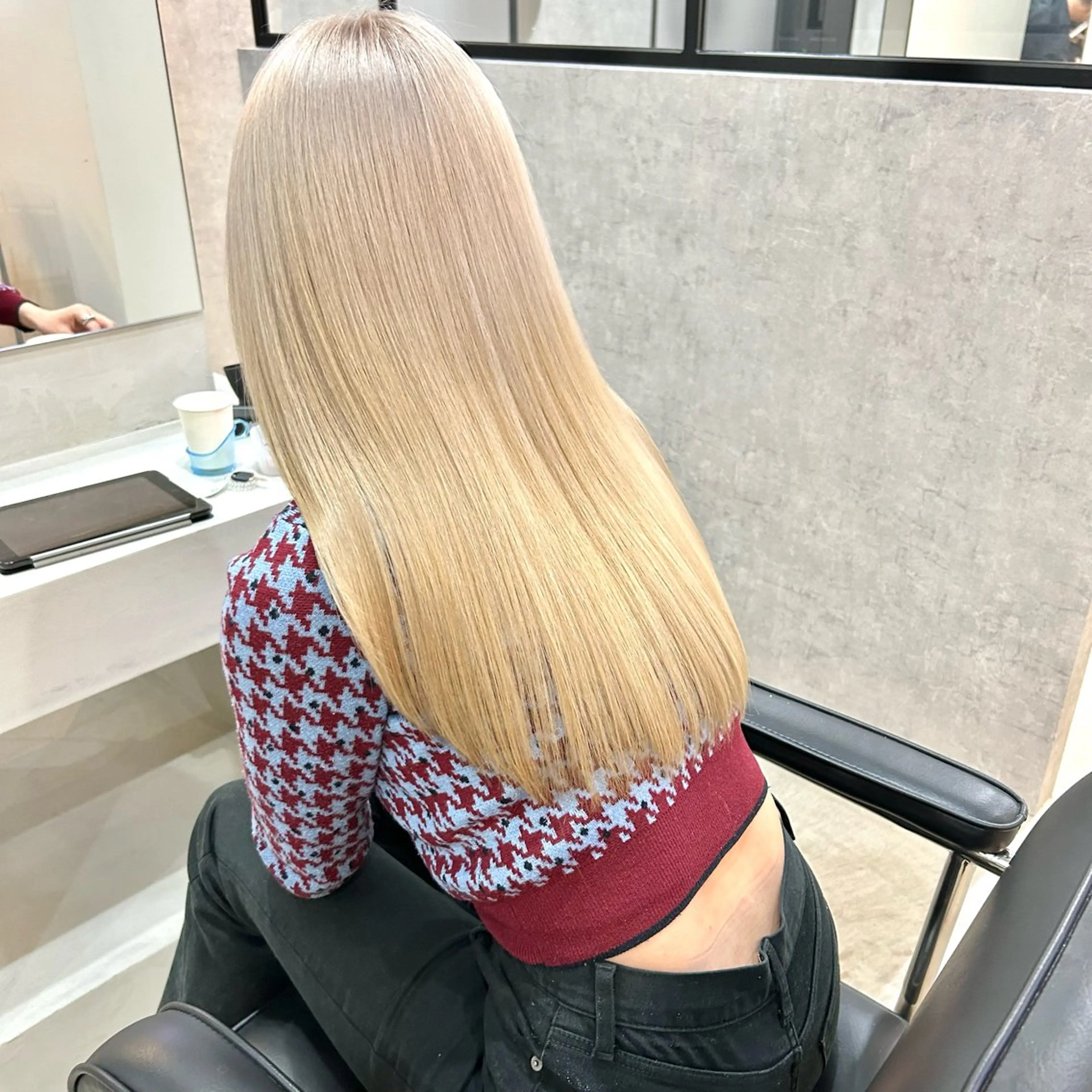 ミディアム カラー ヘアカラー トリートメント mood tatemachiのヘアスタイル