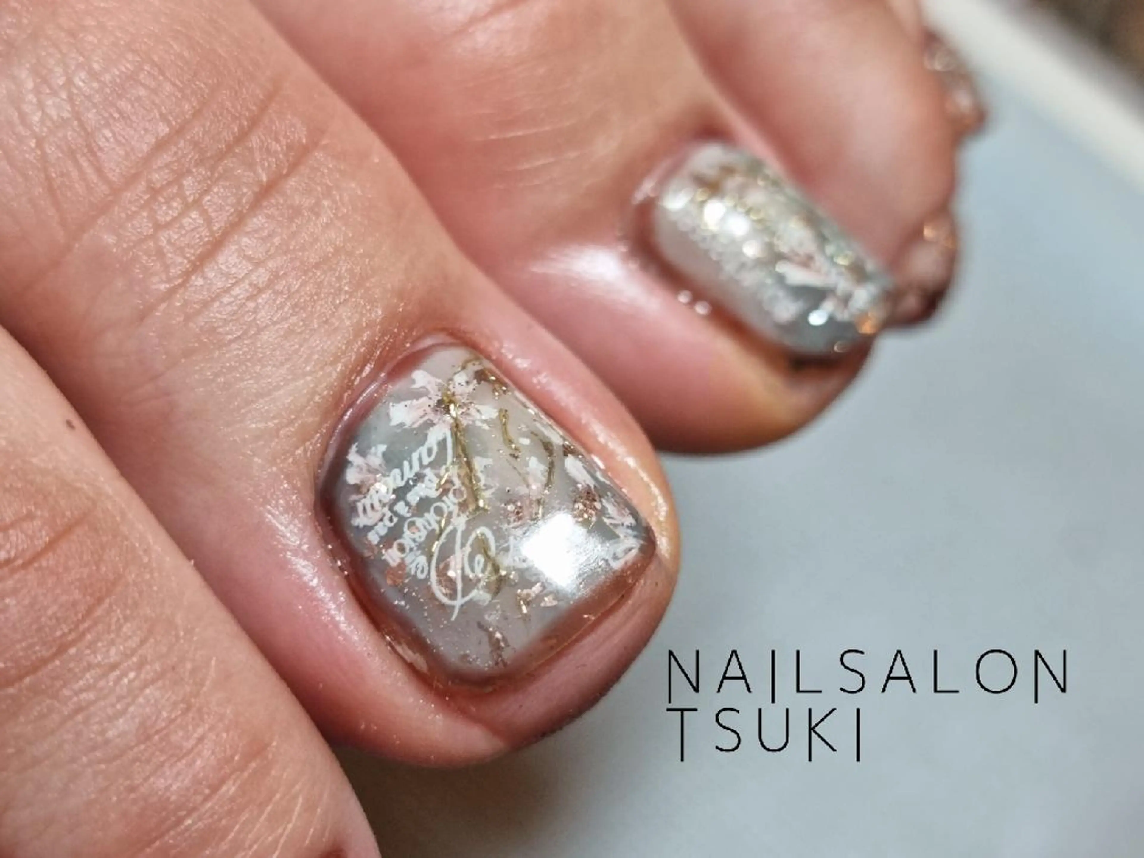 ネイル フットネイル ニュアンスネイル Tsuki.所属・Nailsalon Tsuki.のネイルデザイン